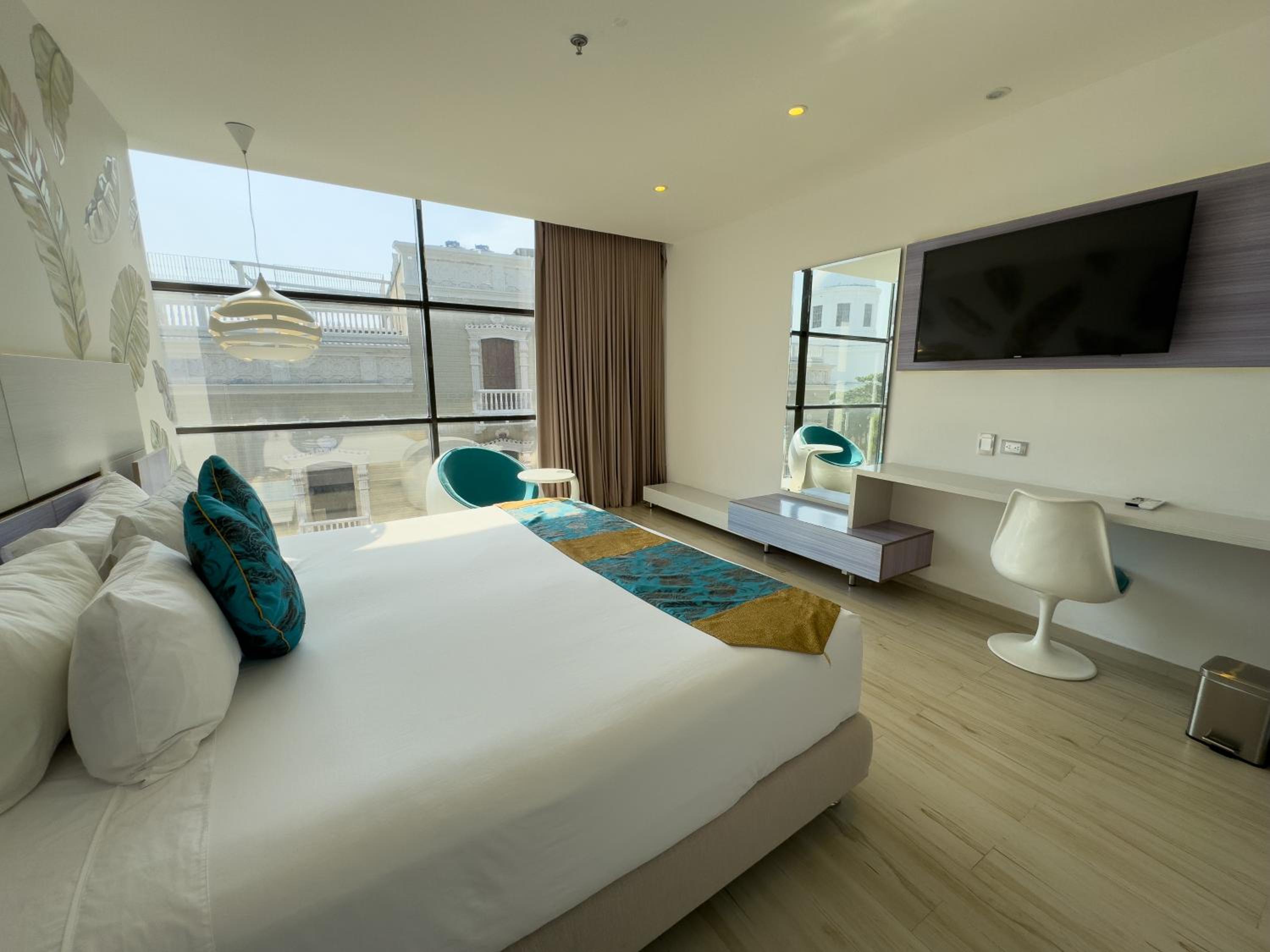 Deluxe Double Room photo 3