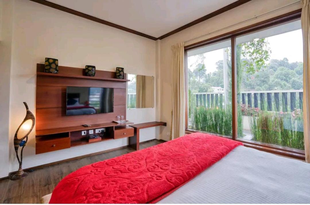 King Room With Balcony photo 2