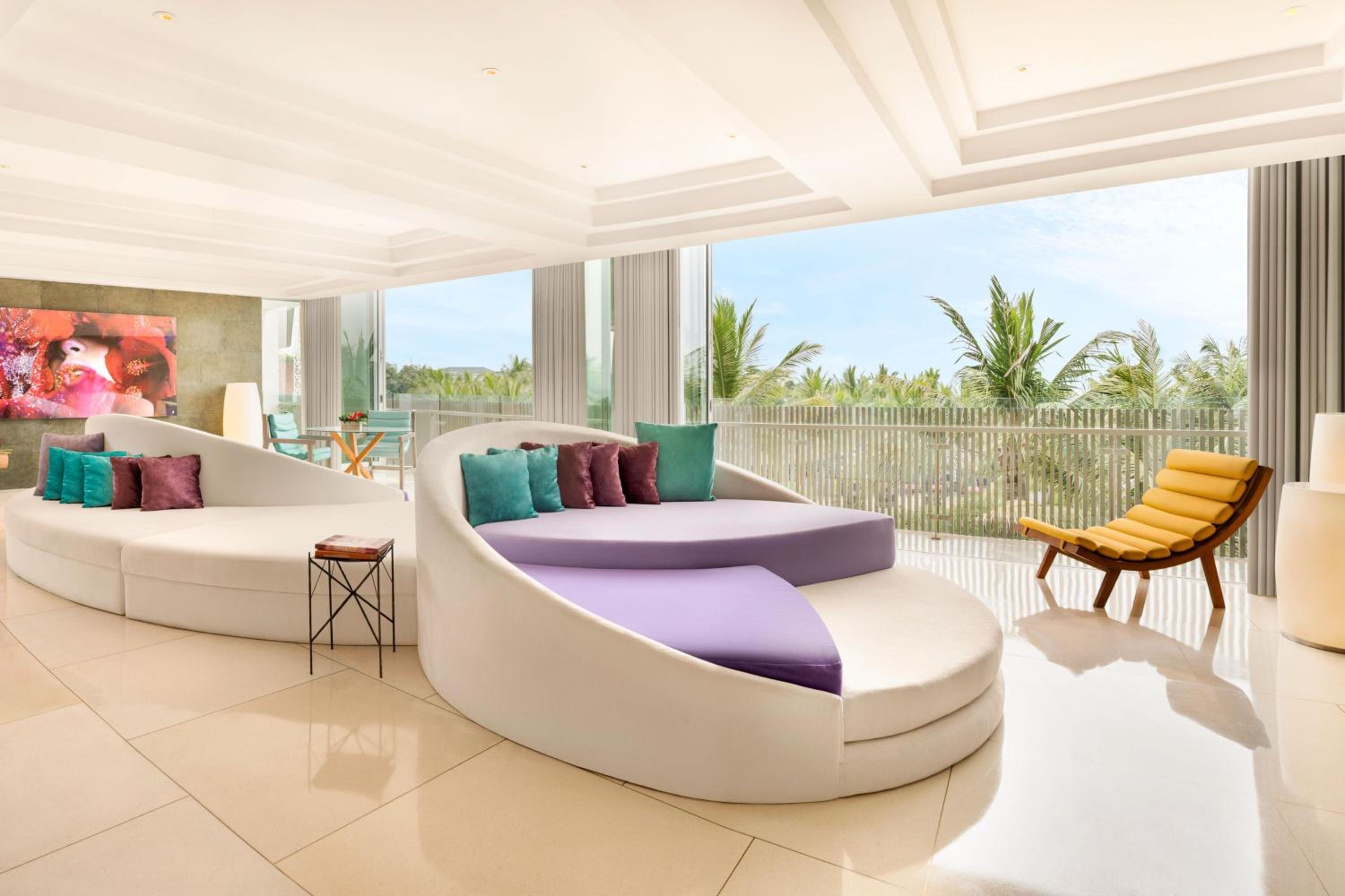 Penthouse Suite, 2 Bedroom Larger Suite, Ocean view, Balcony - Photo 1