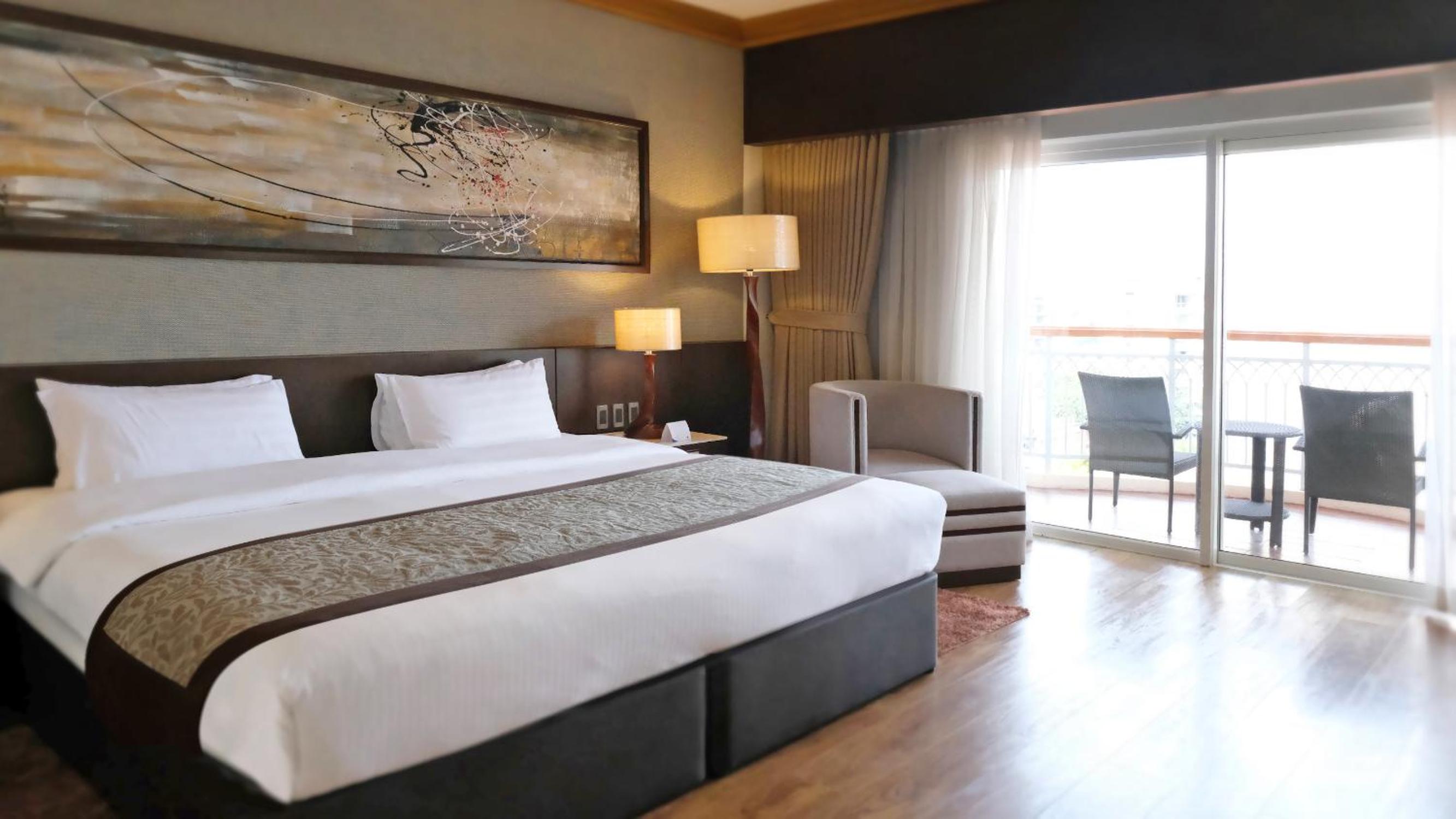 Premier Room - Photo 3