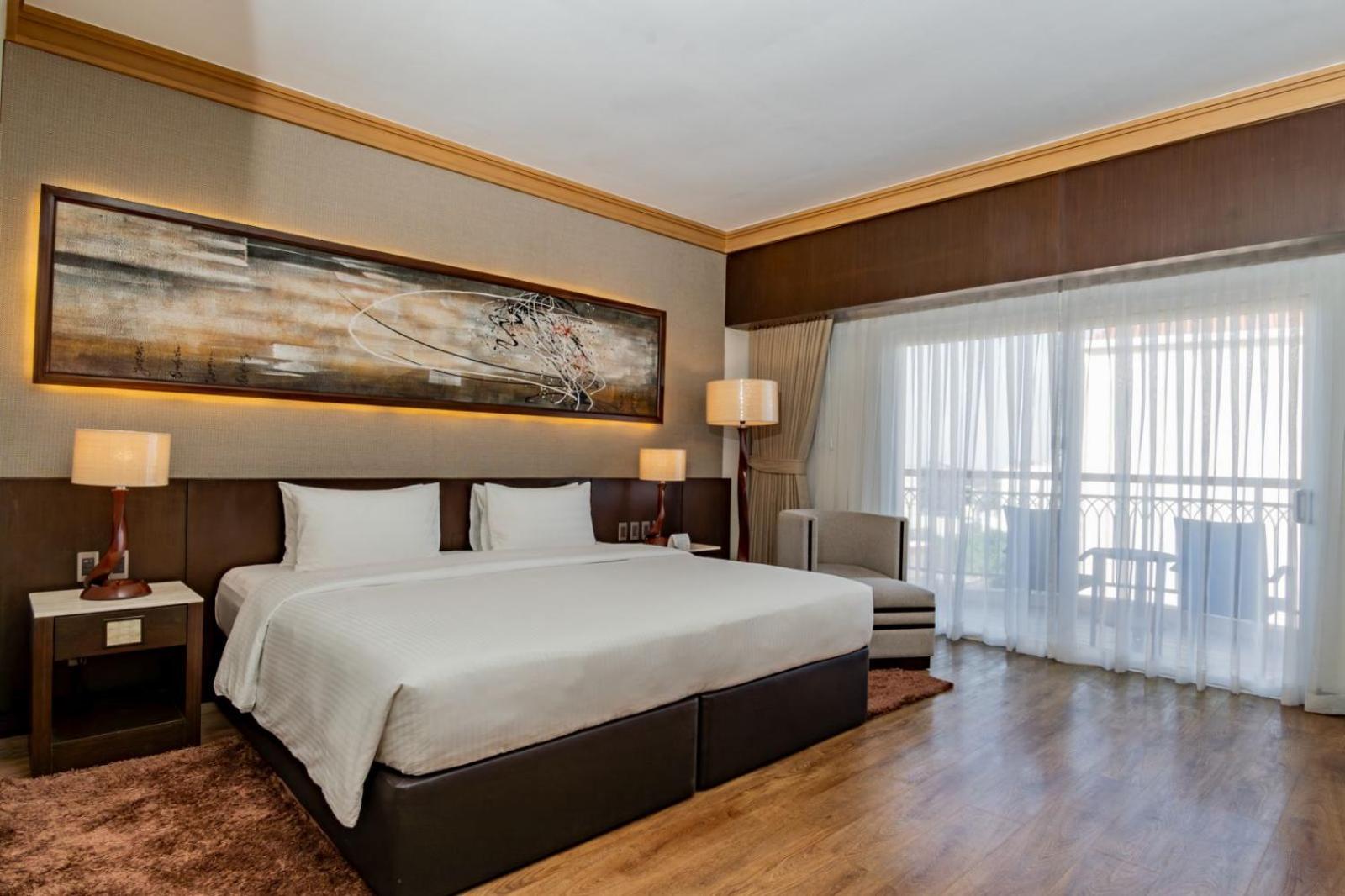 Premier Room - Photo 4