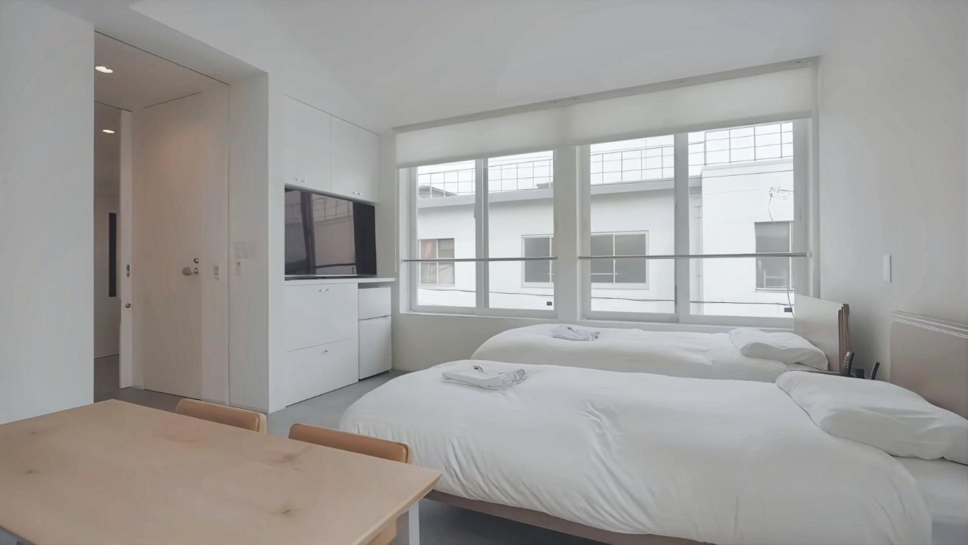Twin Room with Private Bathroom - Photo 2