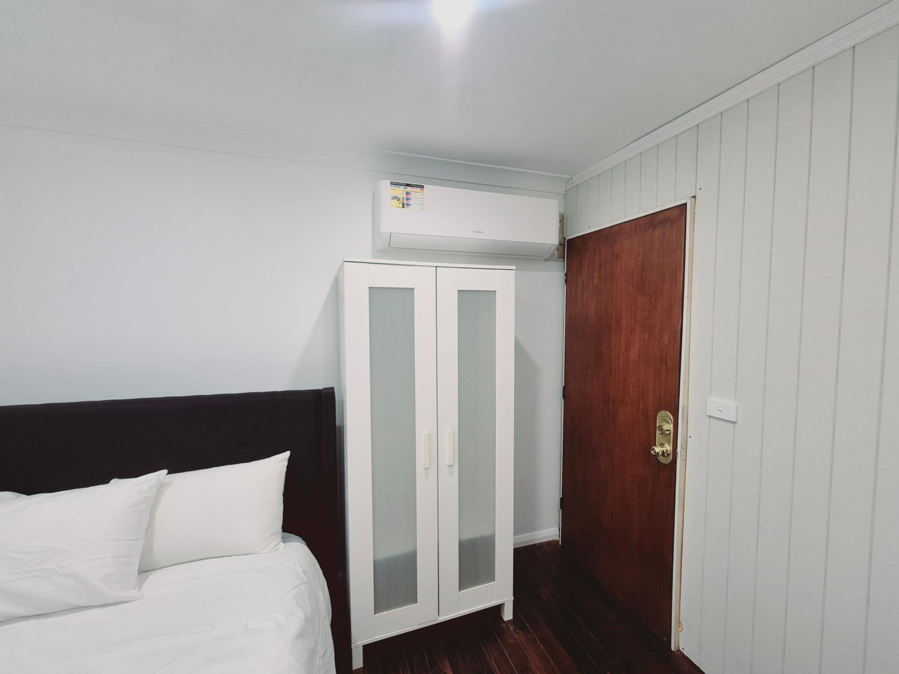 Standard Double Room with Shared Bathroom photo 1