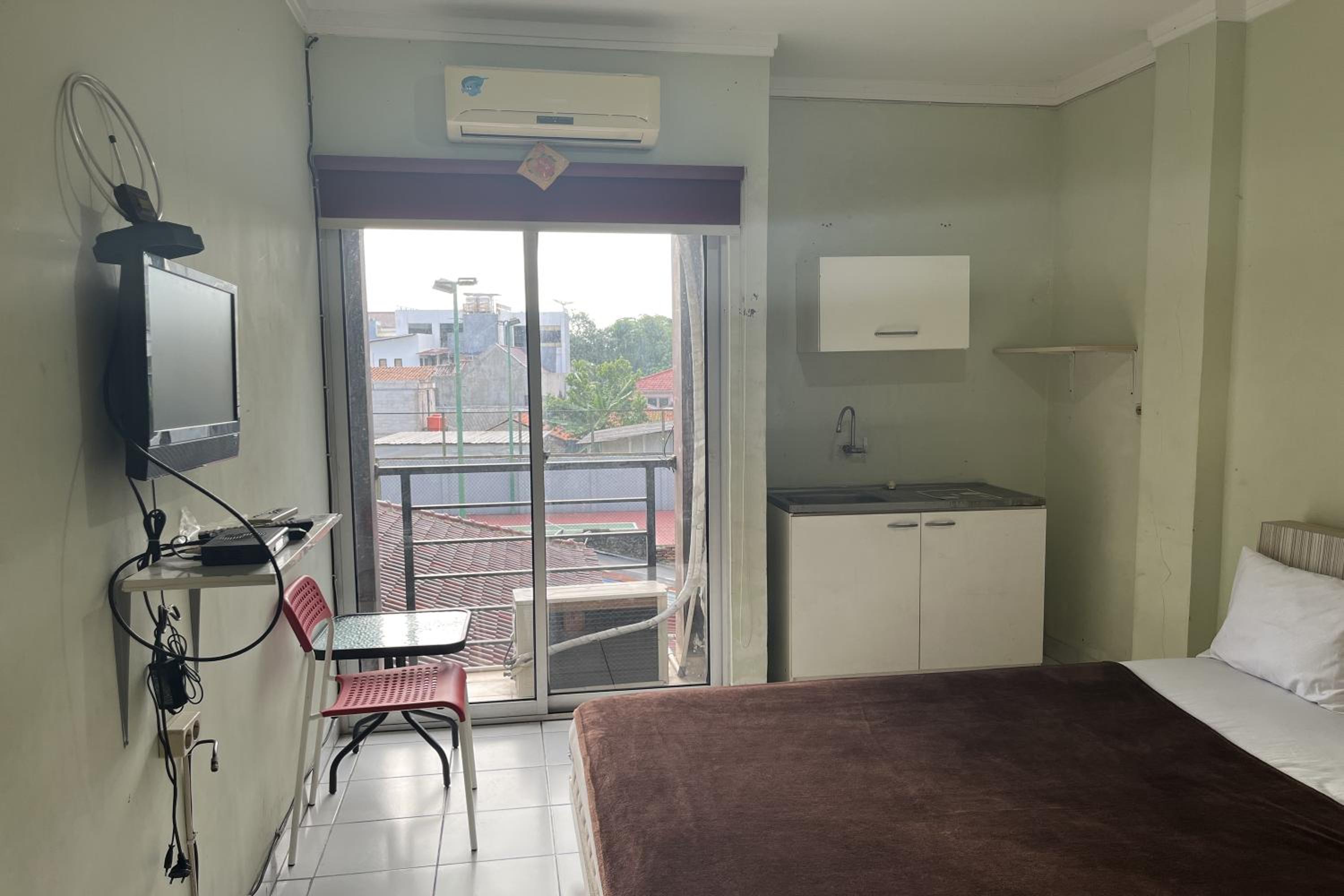Standard Double Room - Photo 7