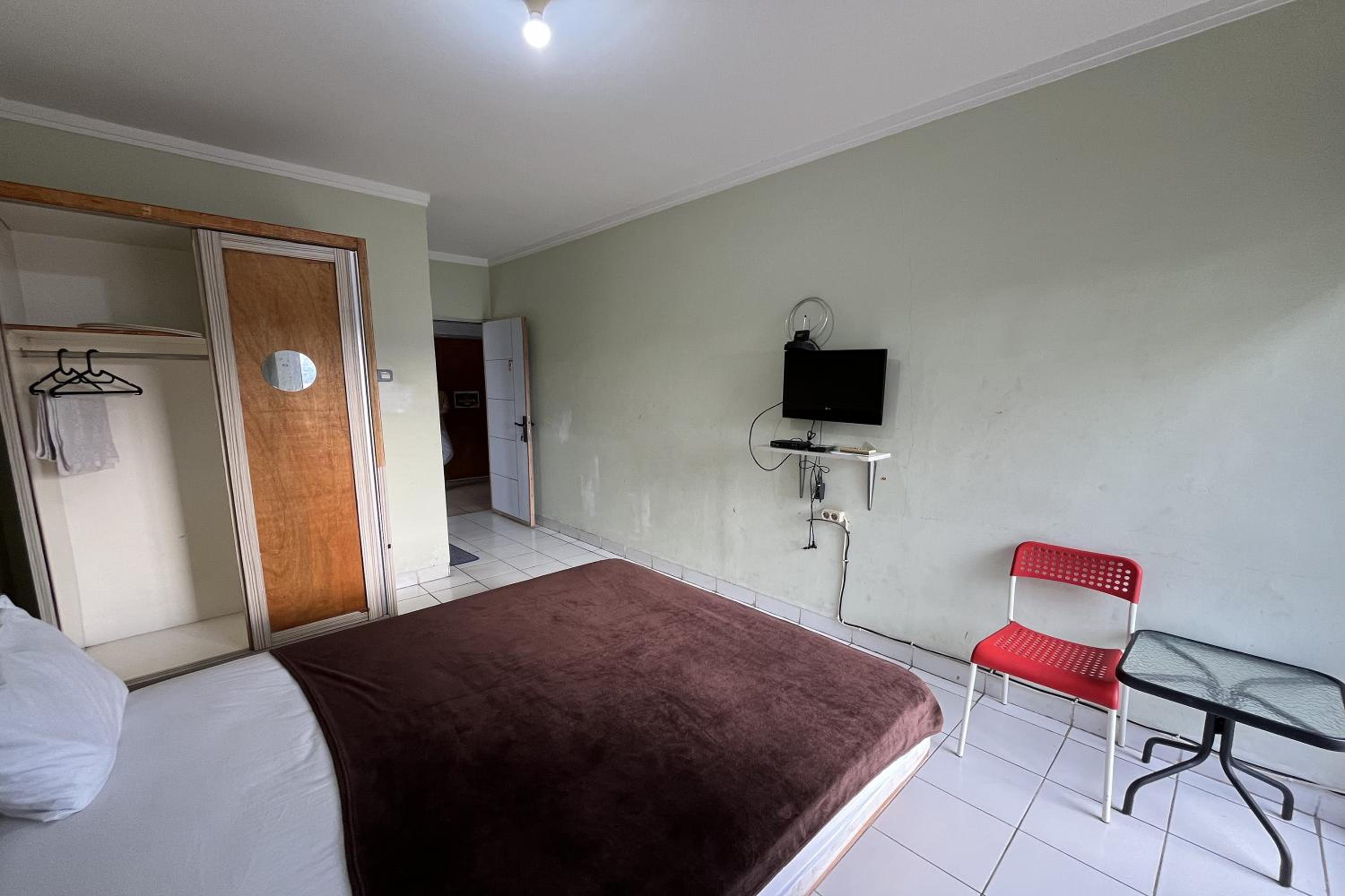 Standard Double Room - Photo 5