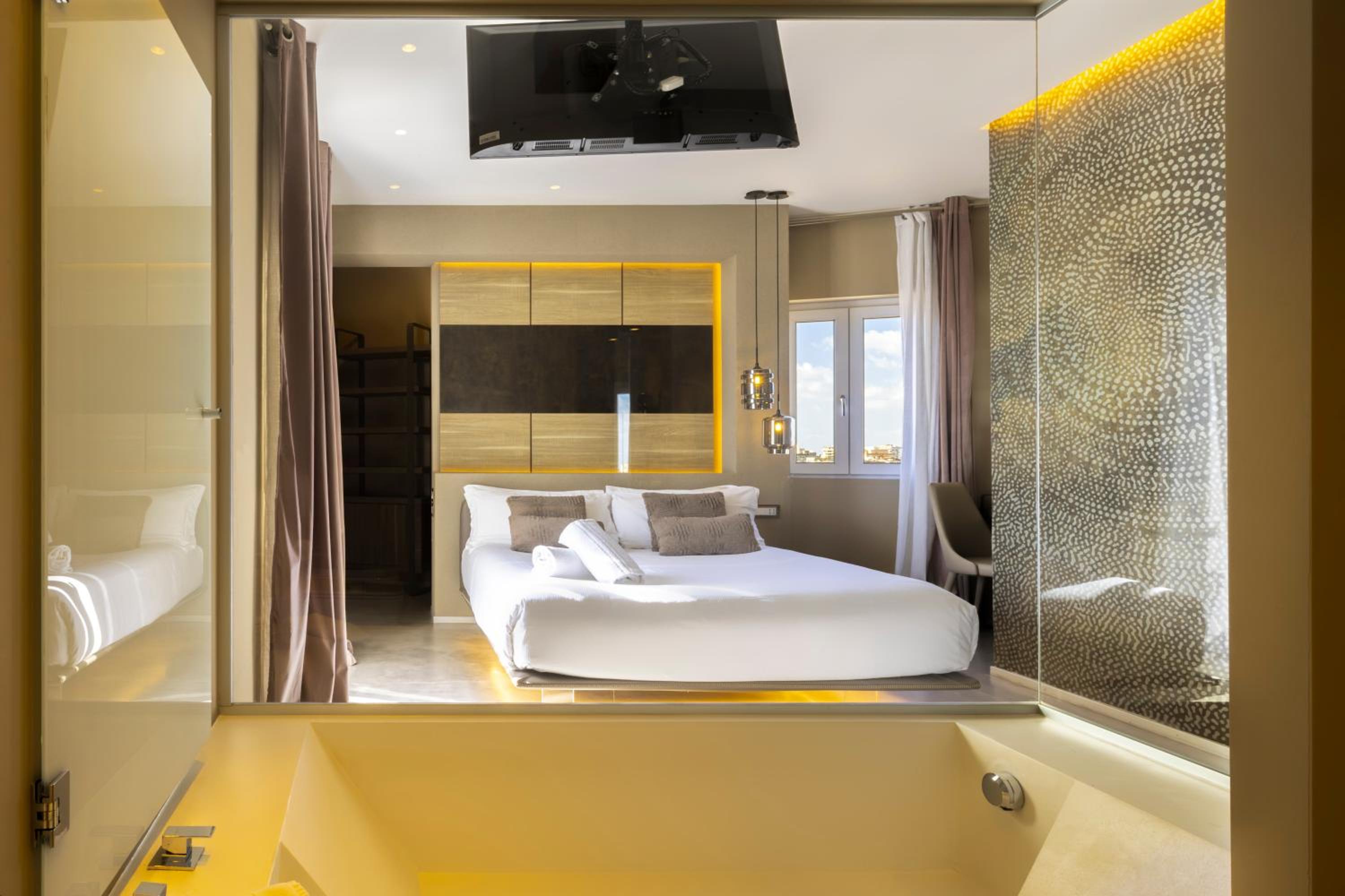 Junior Suite with Terrace - Photo 6