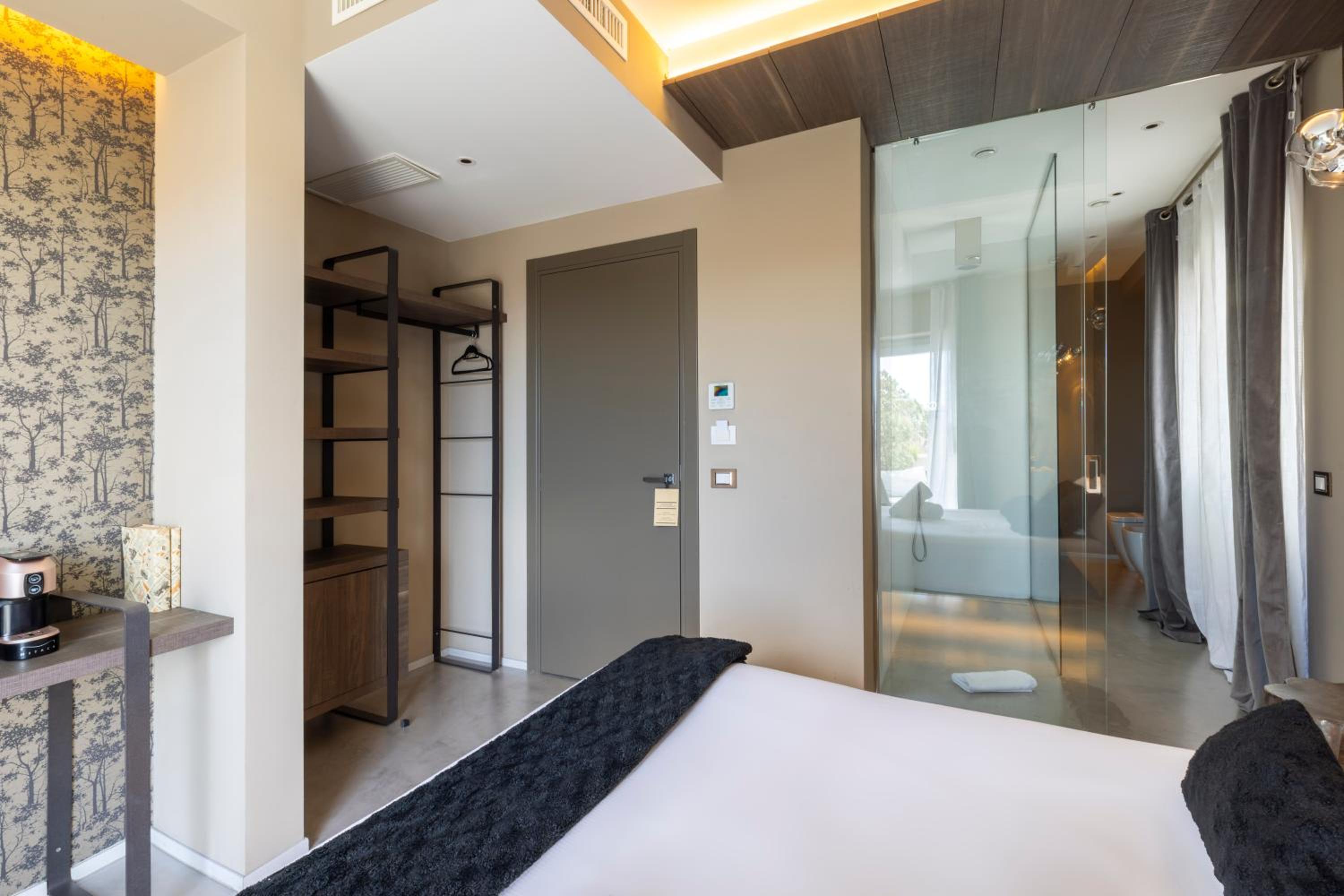 Double Room with Terrace - Photo 24