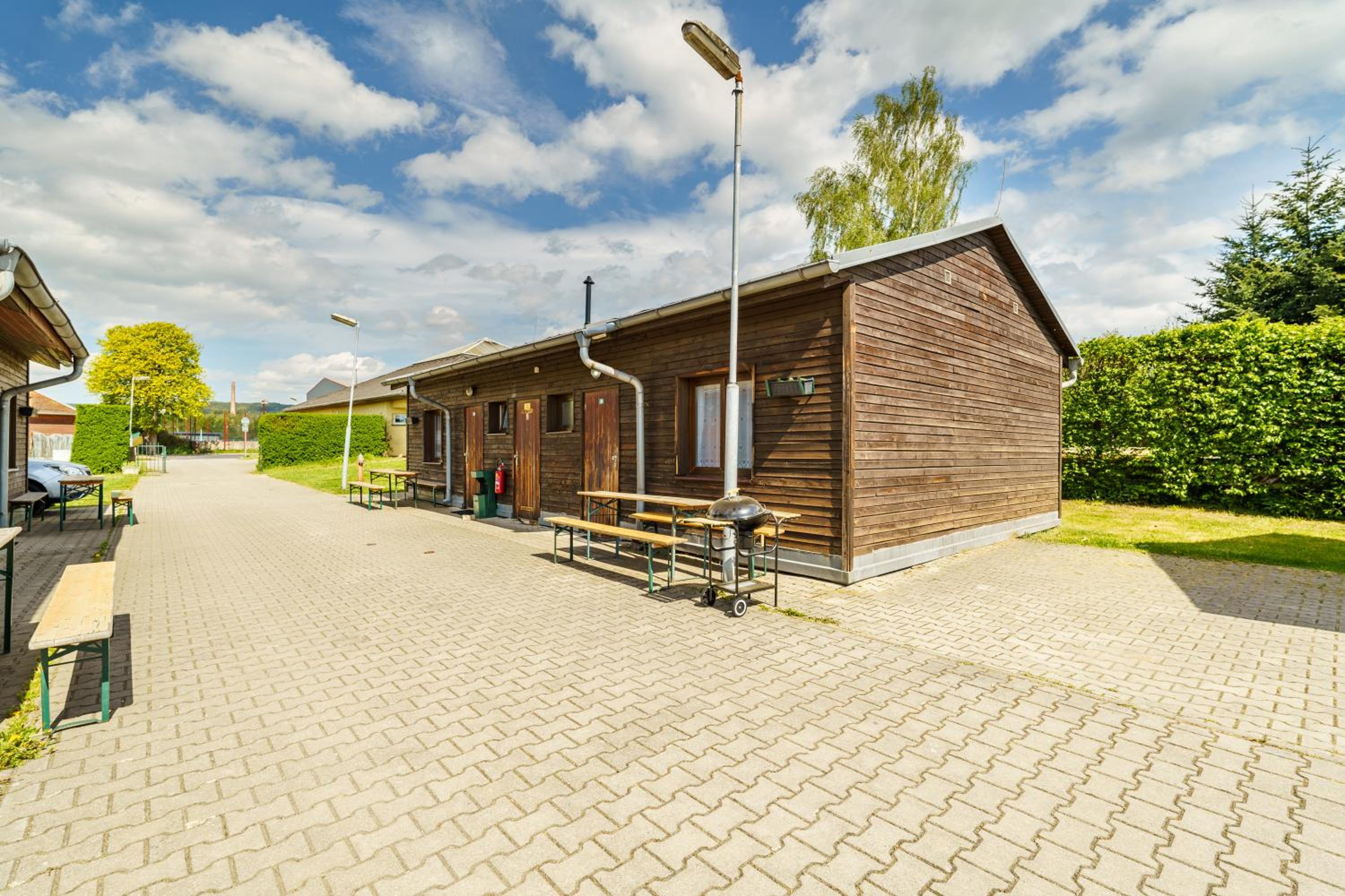 Two-Bedroom Bungalow - Photo 4