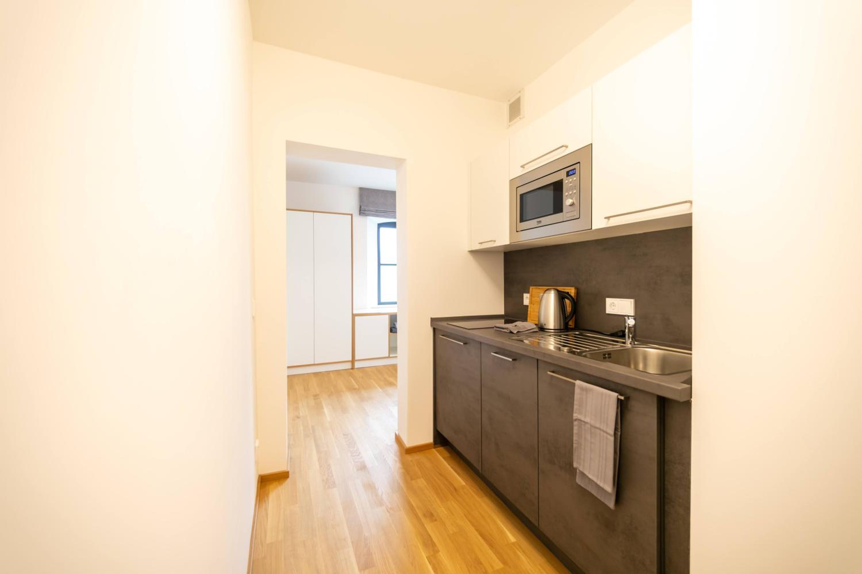 Apartment photo 2