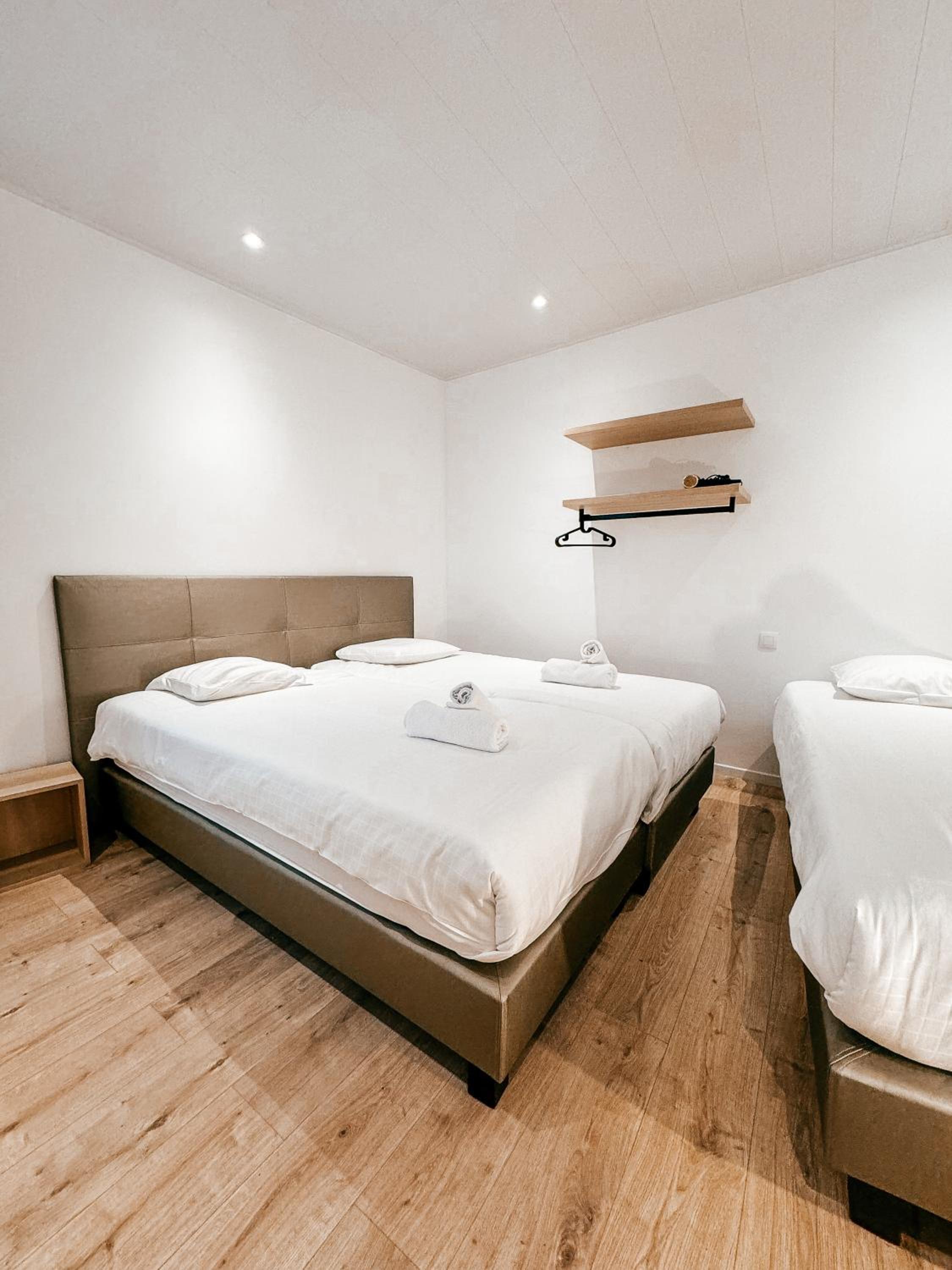 Budget Triple Room - Photo 2