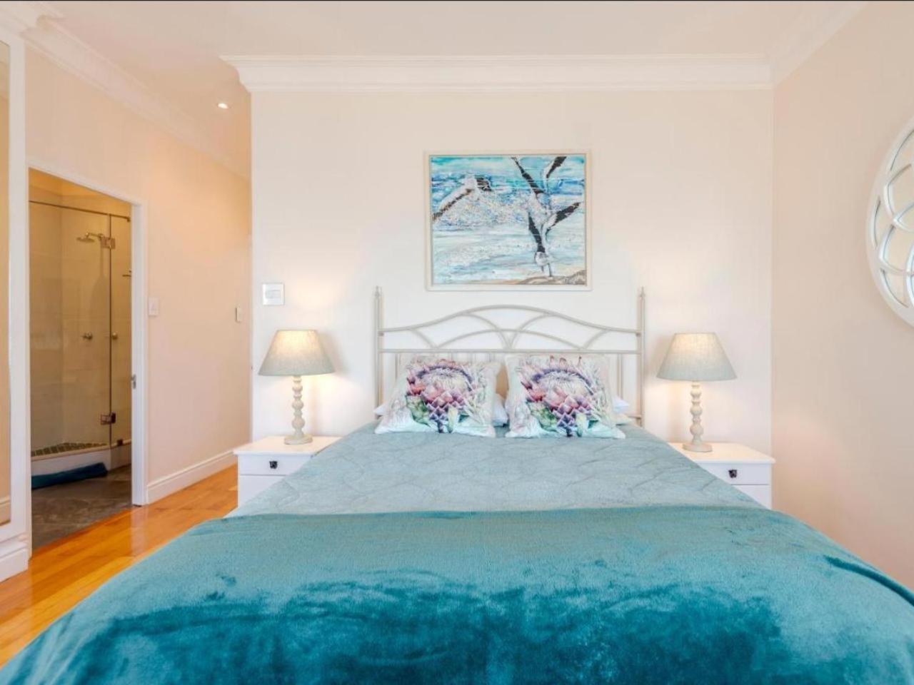 Queen Room with Sea View photo 3