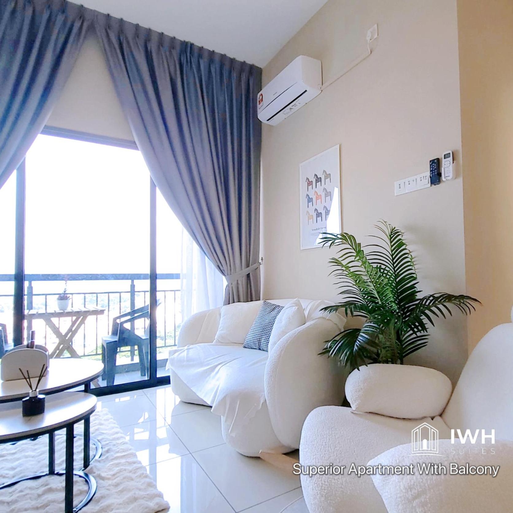 Superior Apartment with Balcony - Photo 13