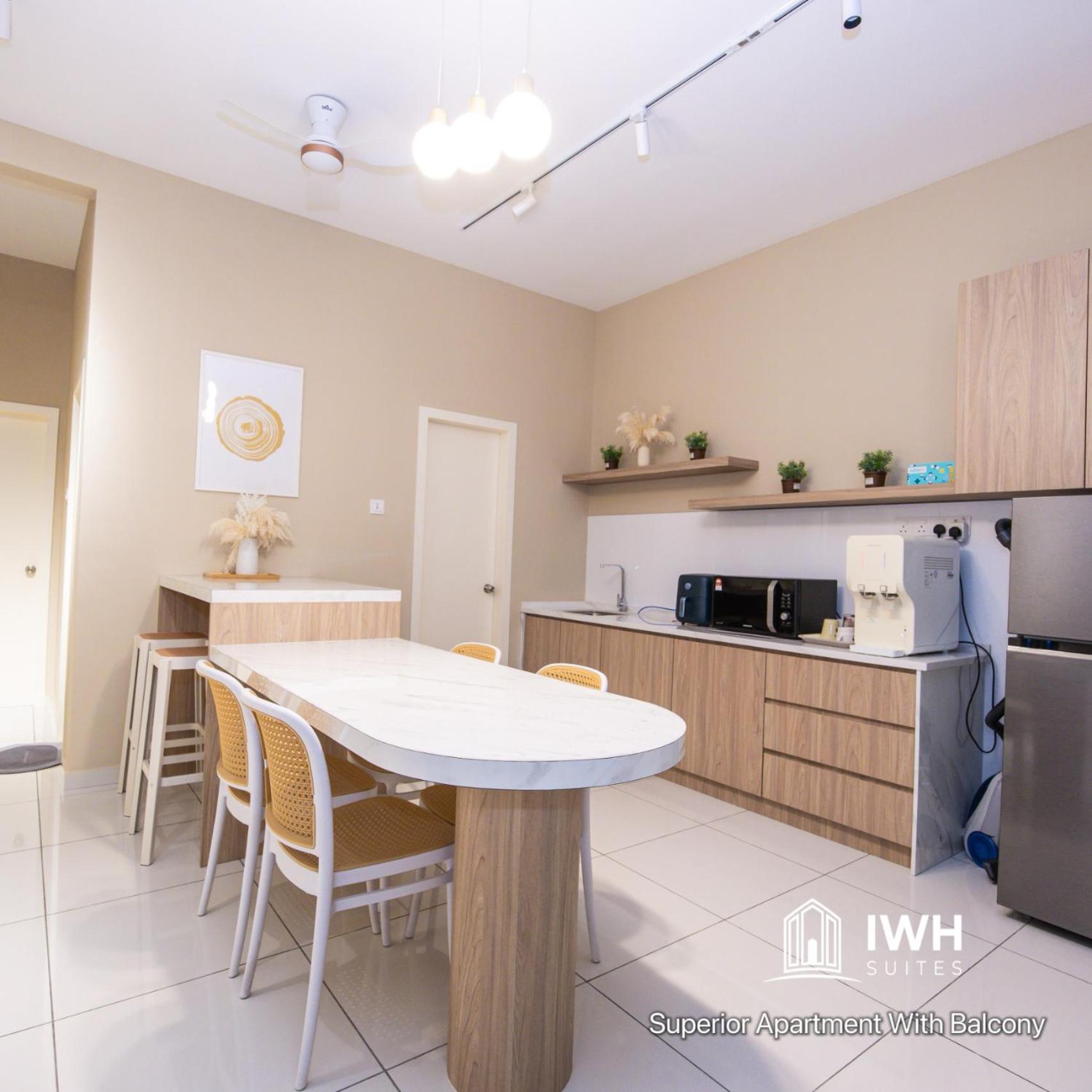 Superior Apartment with Balcony - Photo 1