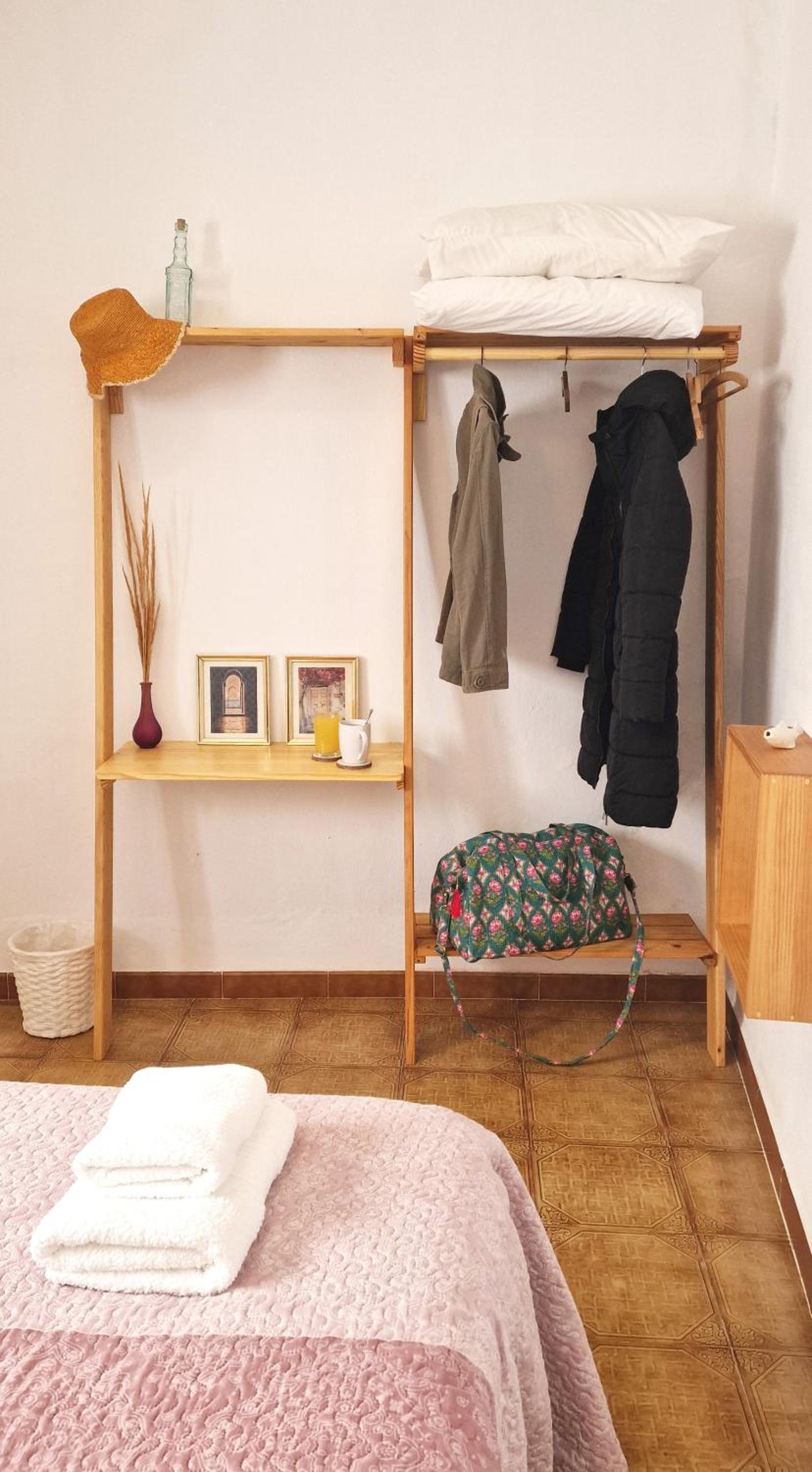 Habitación Doble o con Dos Camas con Baño Compartido