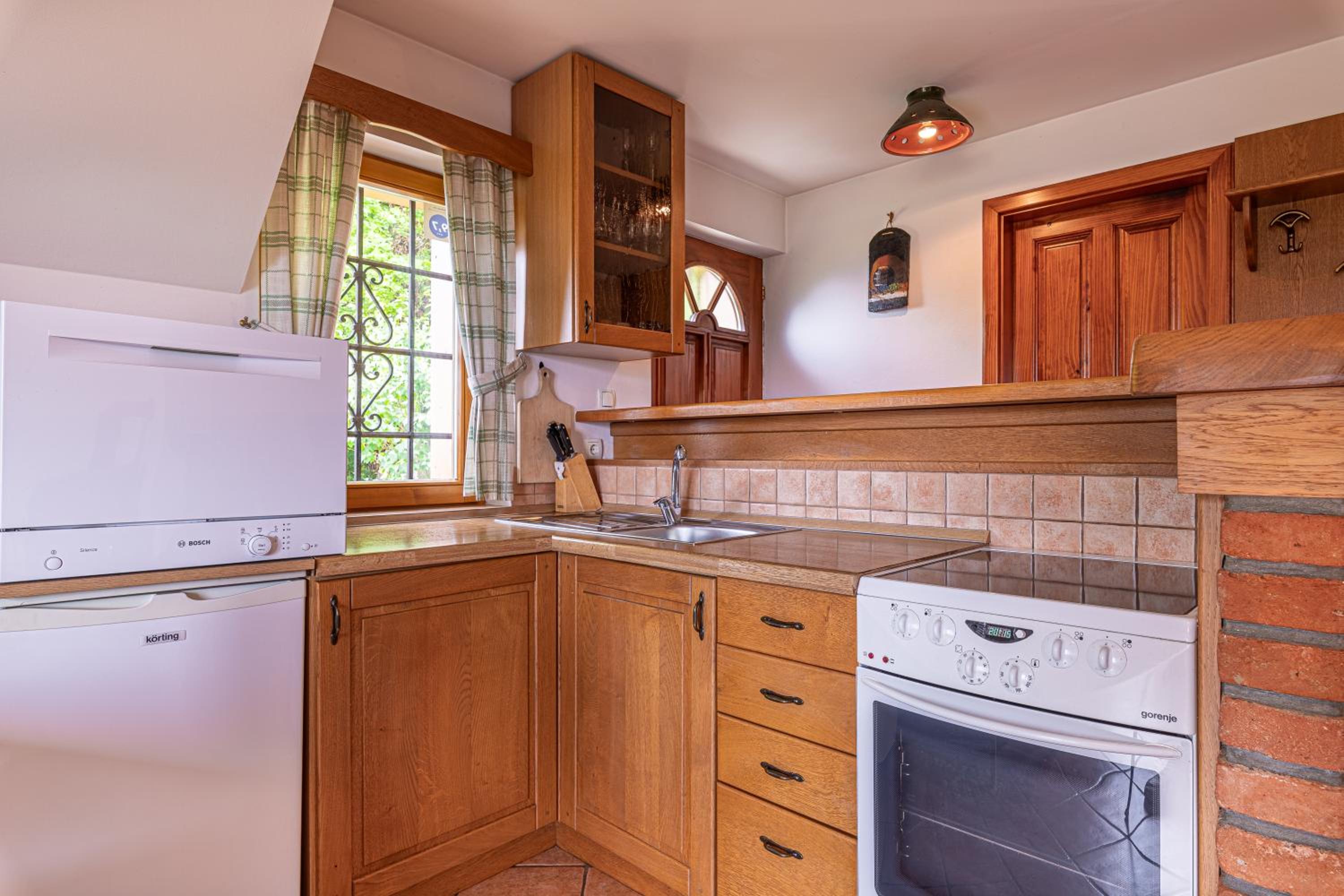Vacation Home - Photo 9