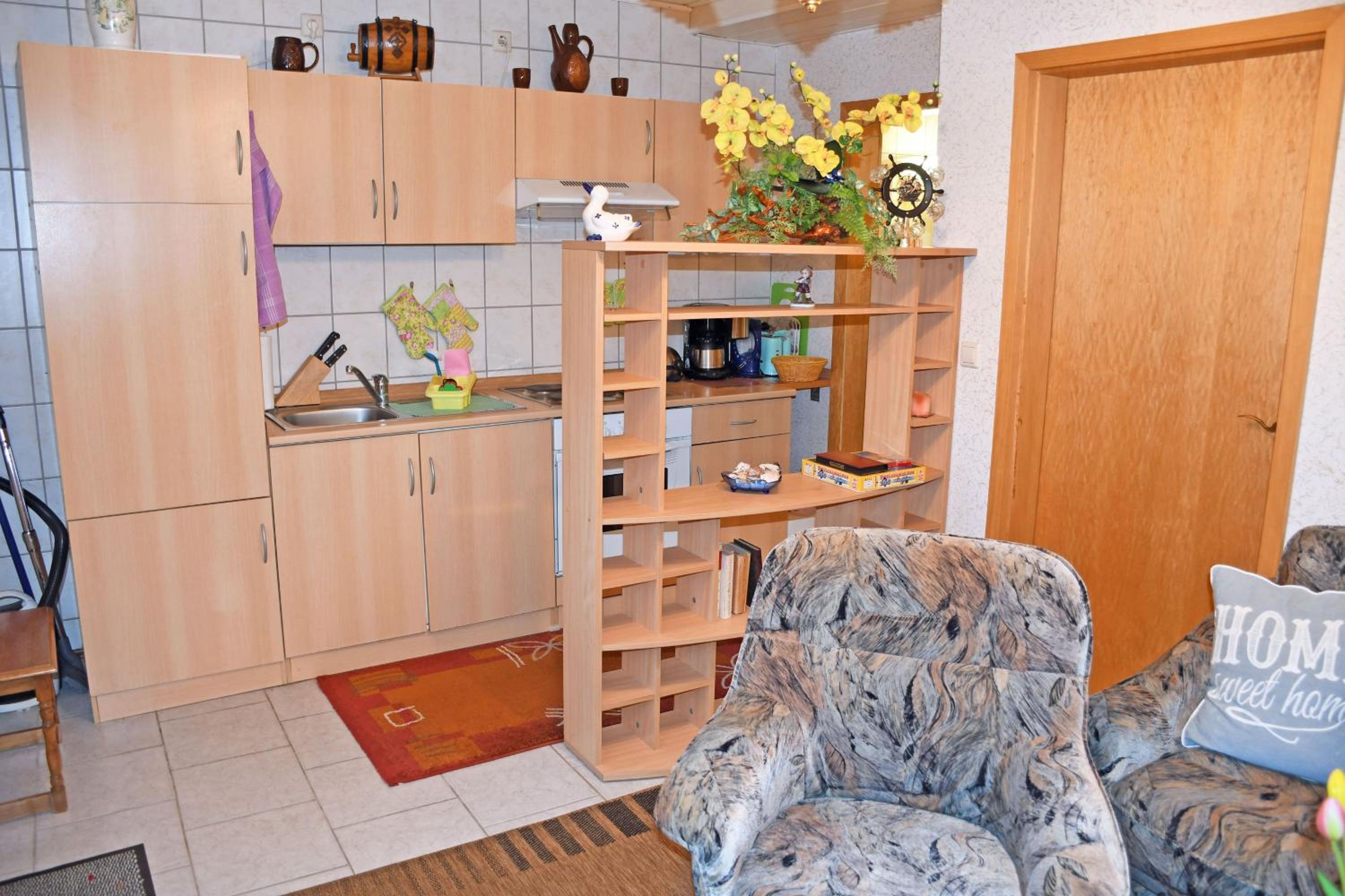 Apartment photo 2