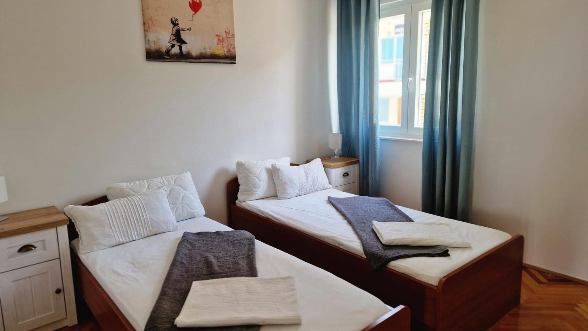 Two-Bedroom Apartment with Terrace with Partial Sea View