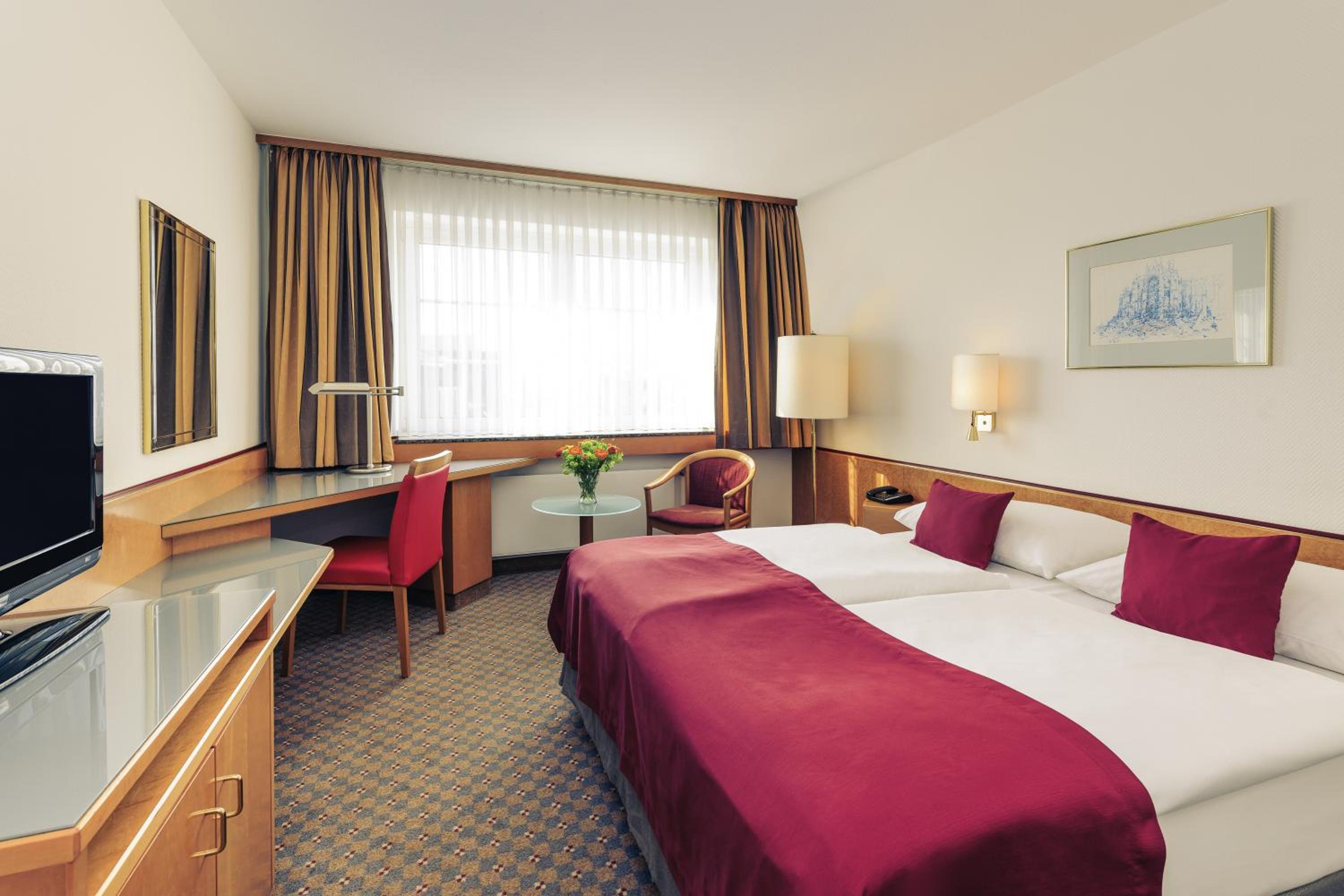 Standard Queen Room - Photo 1