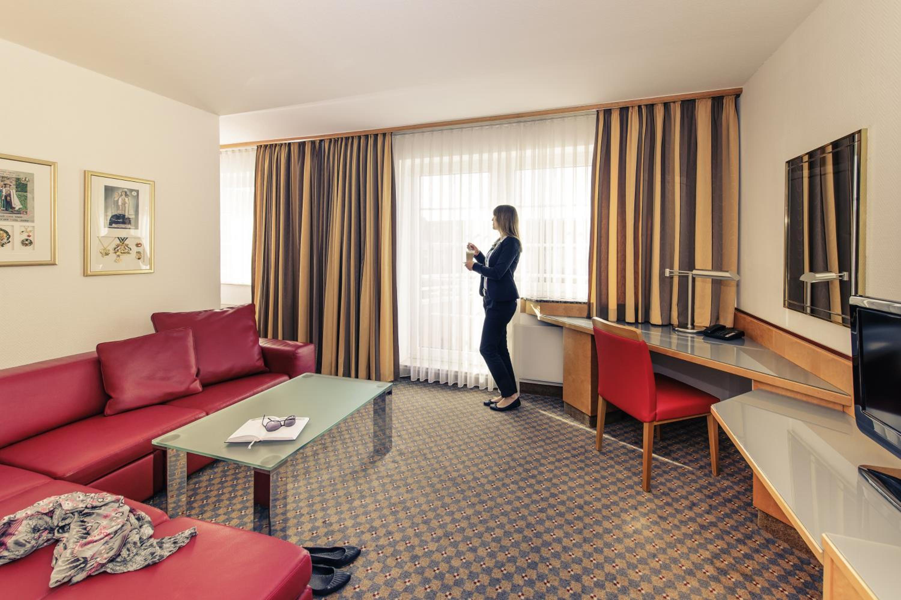 Privilege King Suite - Photo 9