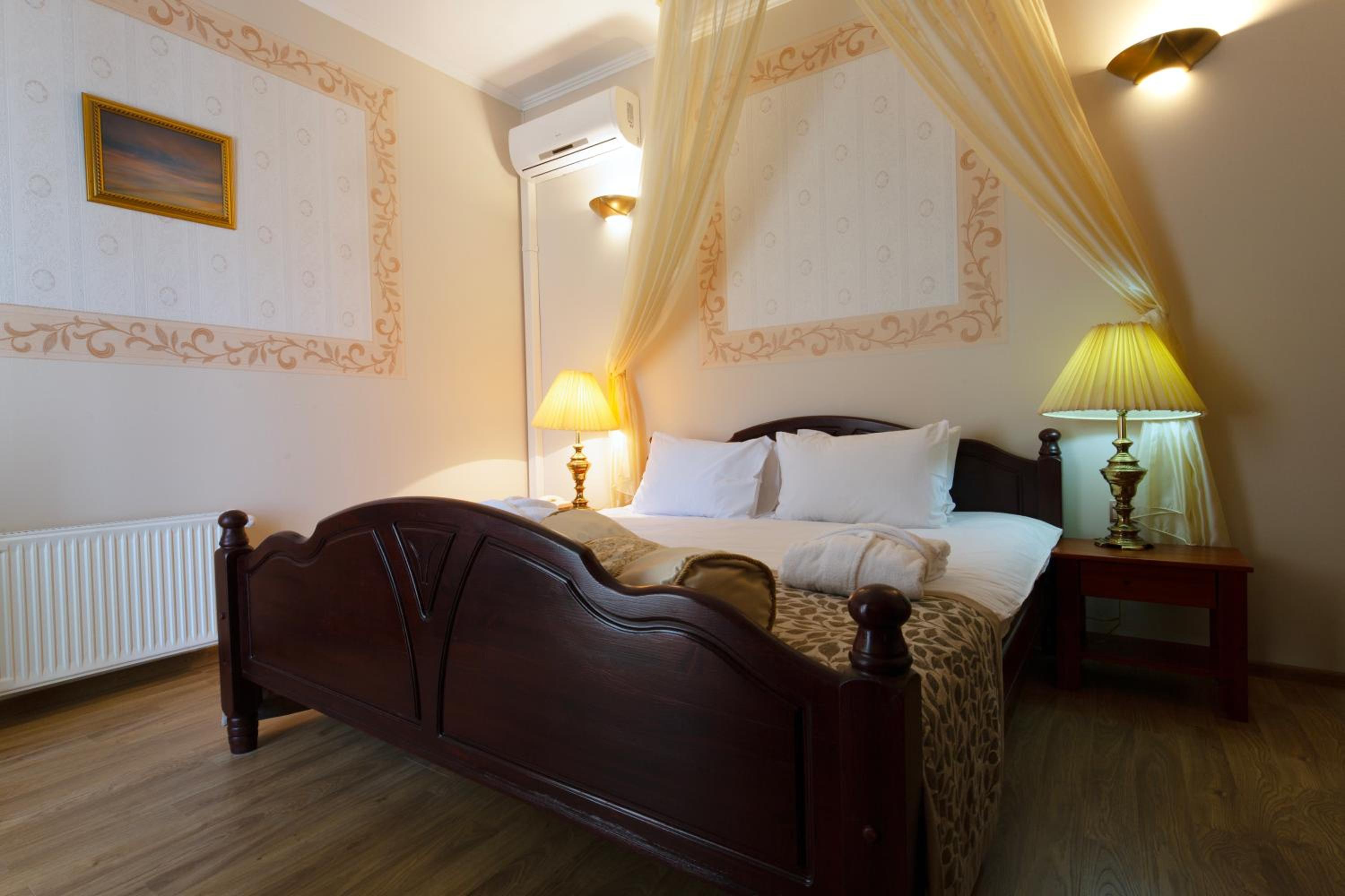 Family Suite - Photo 8