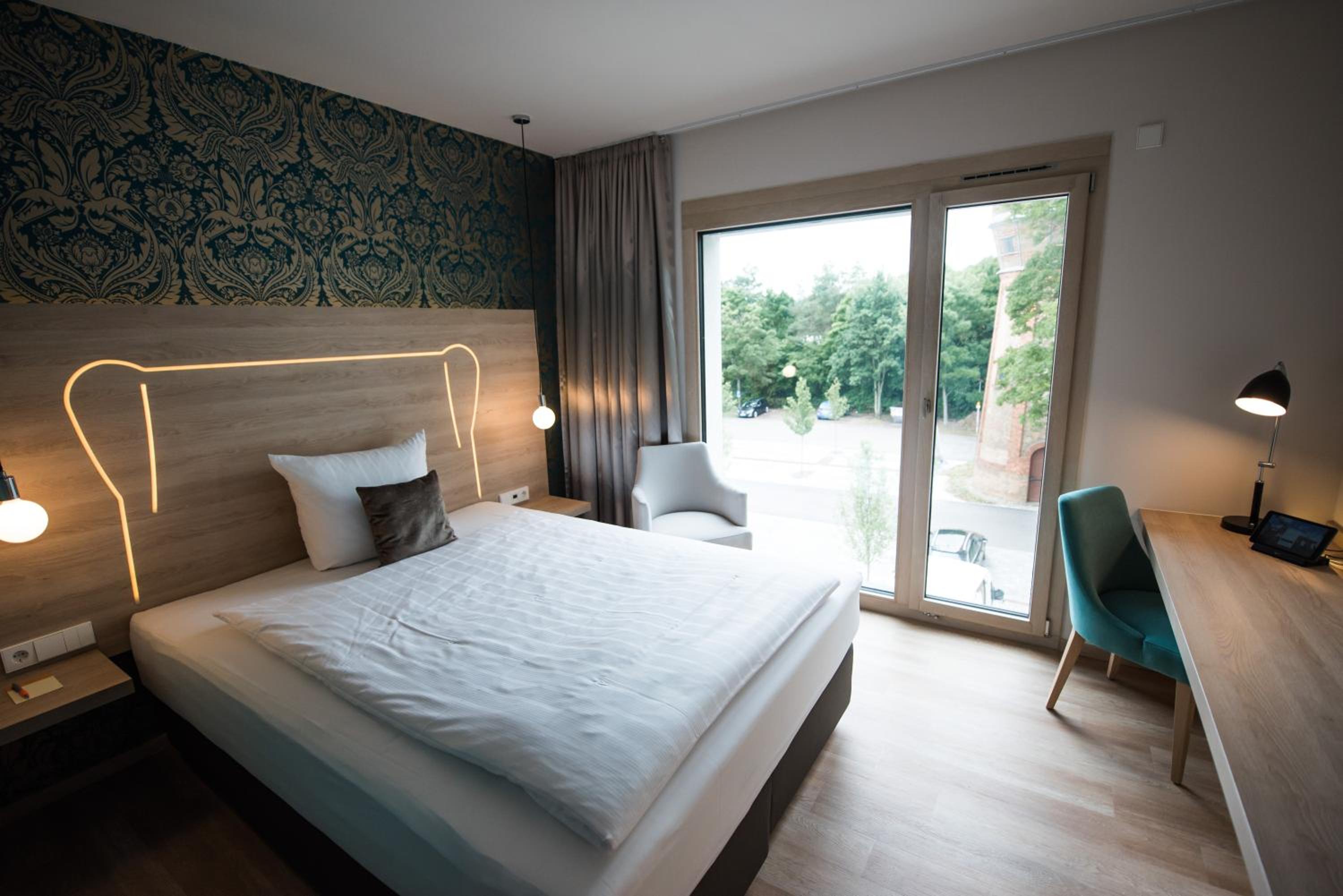 Standard Queen Room - Photo 2
