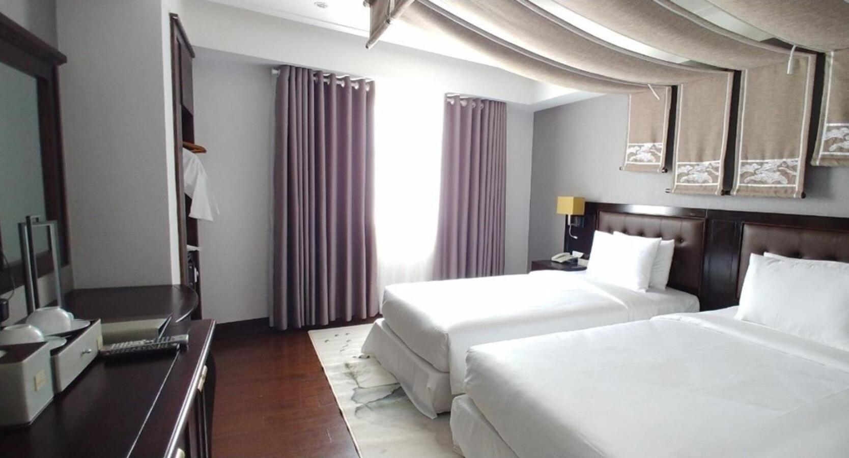 Deluxe Twin Room (Daily free Mini-bar & (1) time Afternoon Tea)