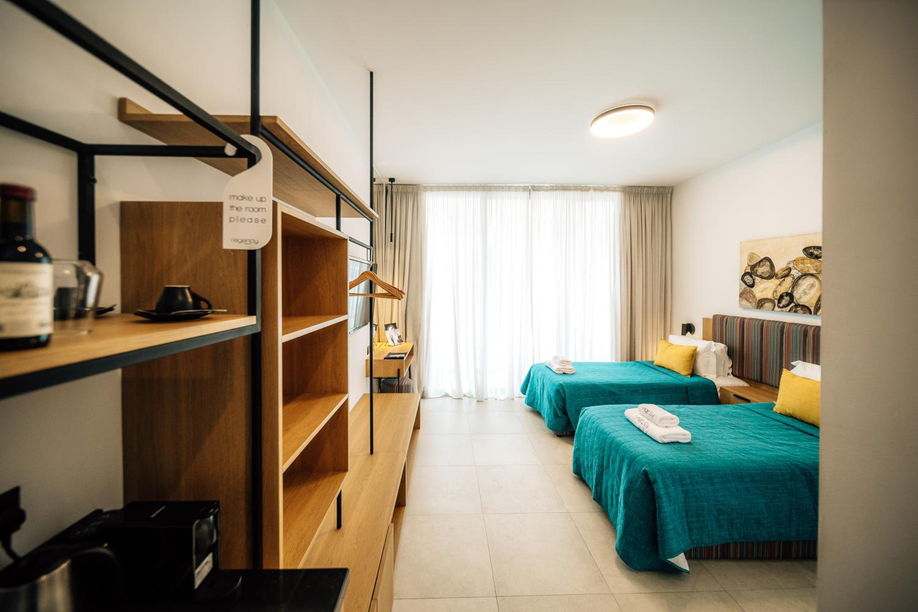 Double or Twin Room - Photo 5