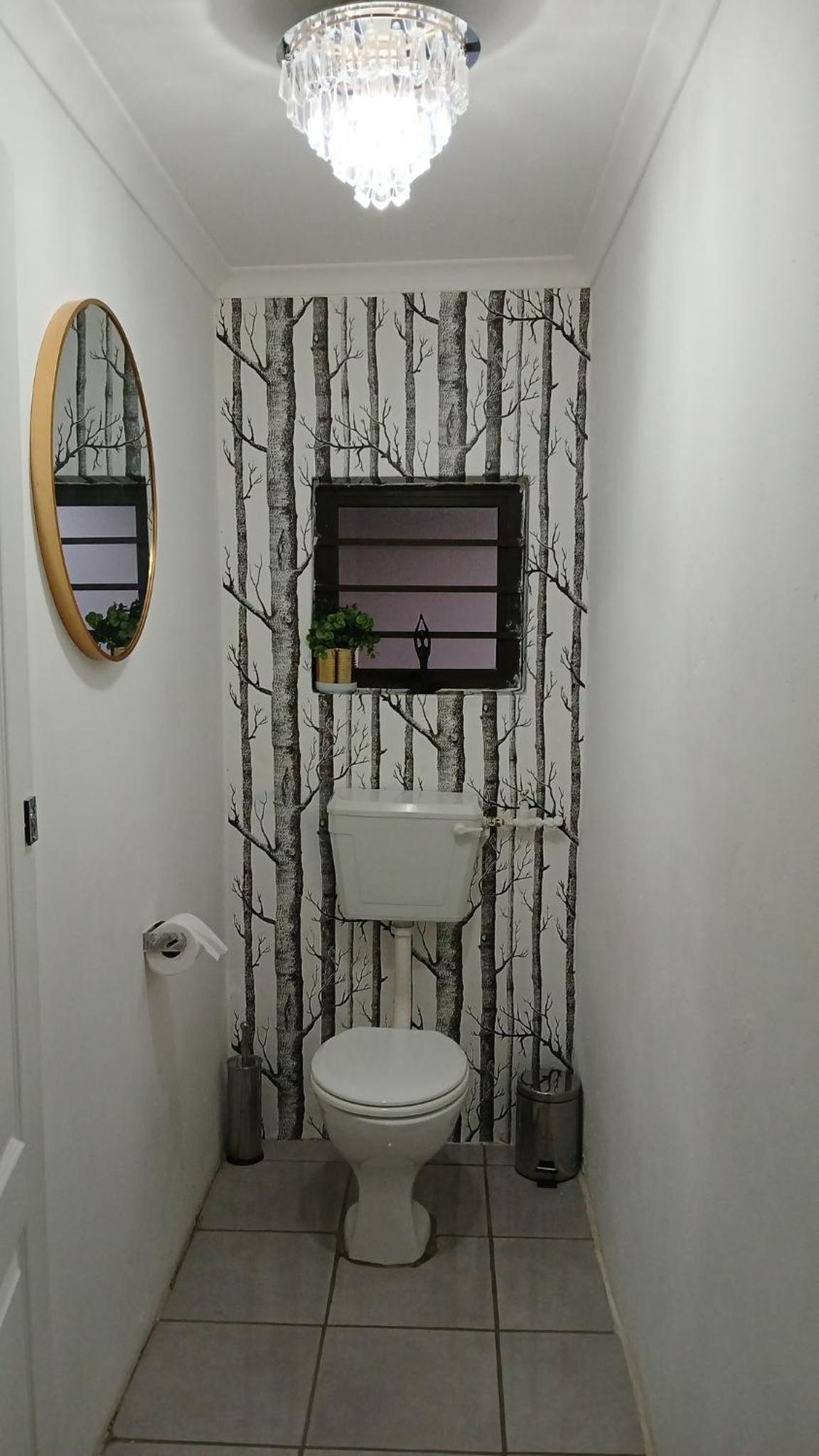 Two-Bedroom House - Photo 25