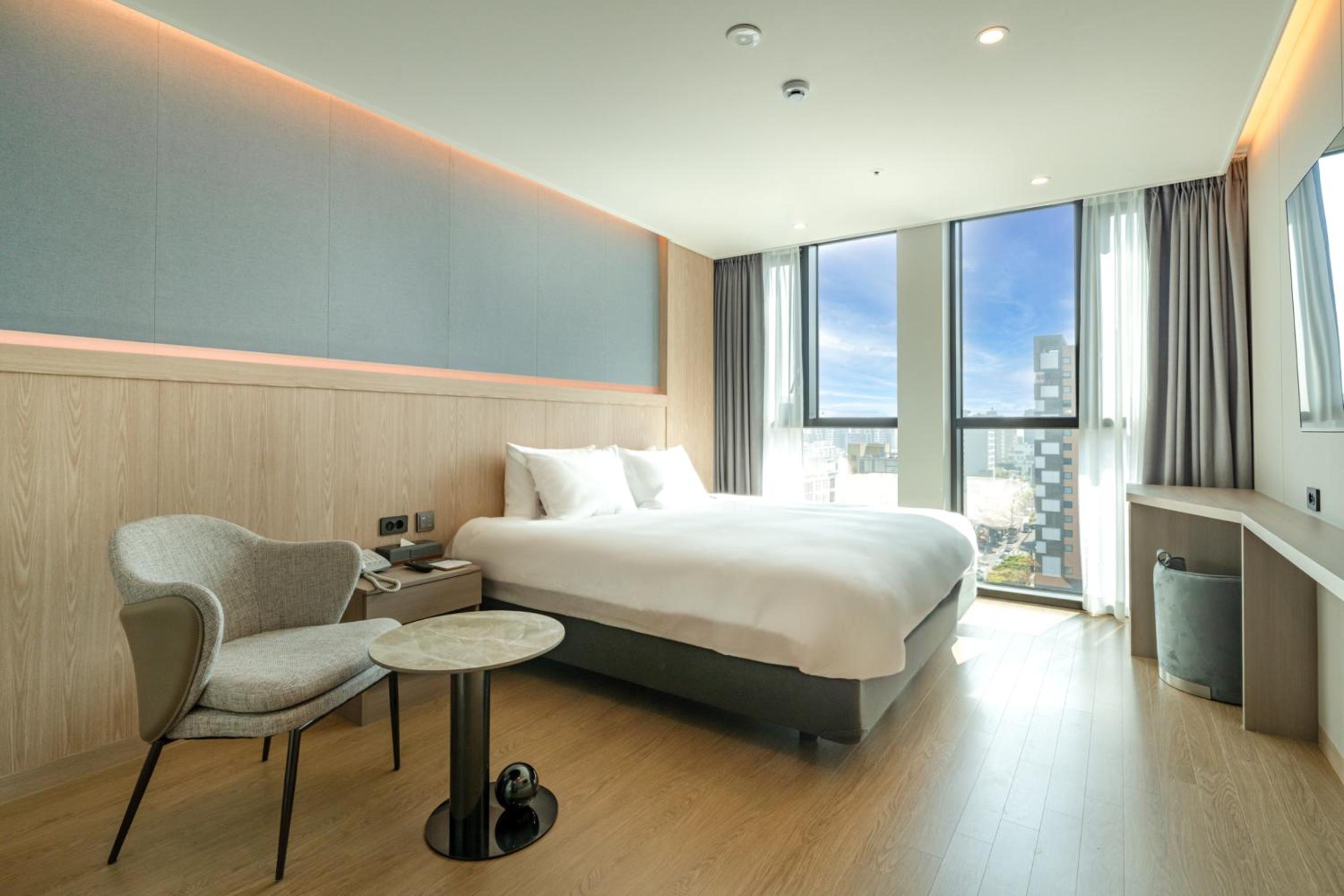 Premium Double Room - Photo 1