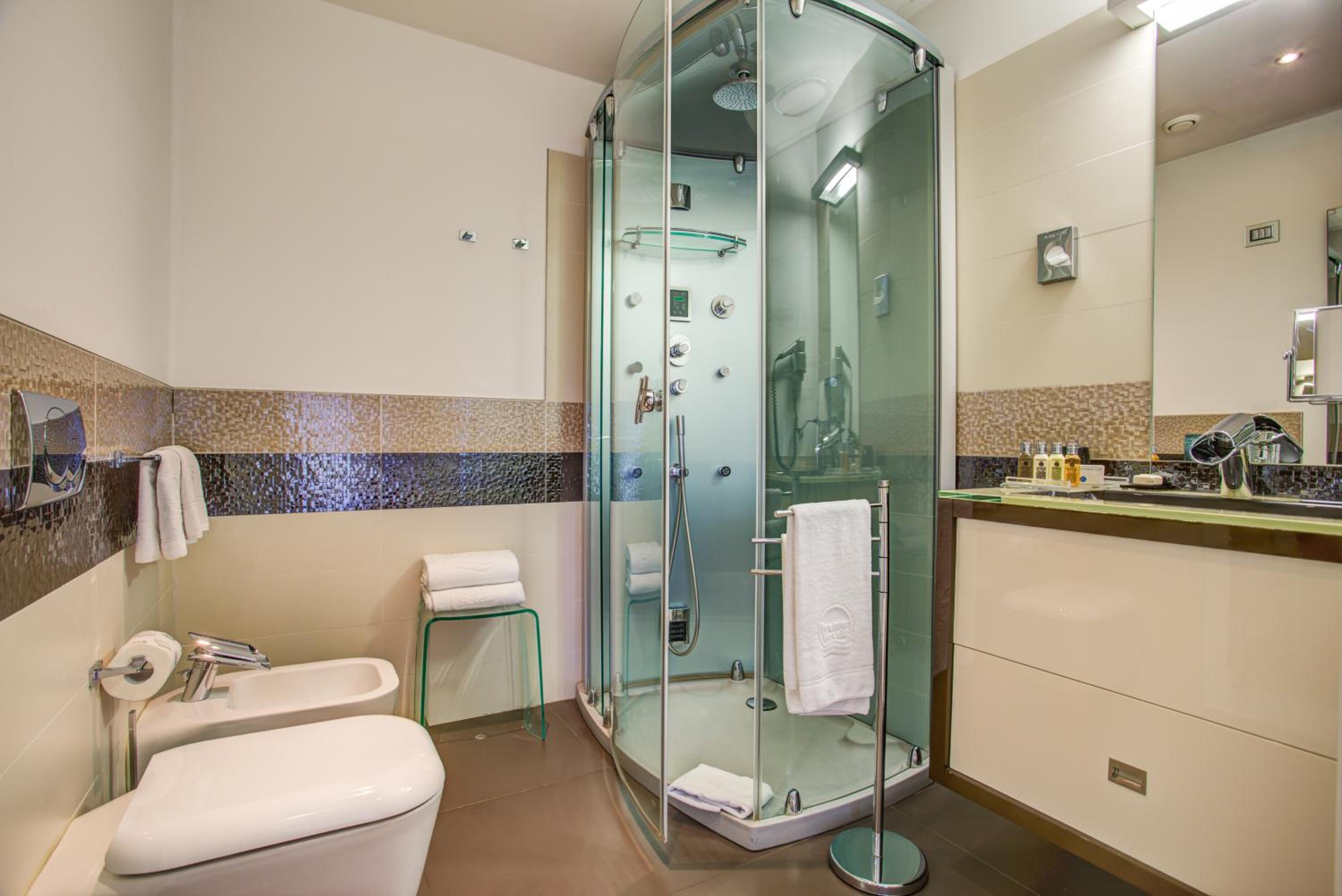 Comfort Triple Room - Photo 4