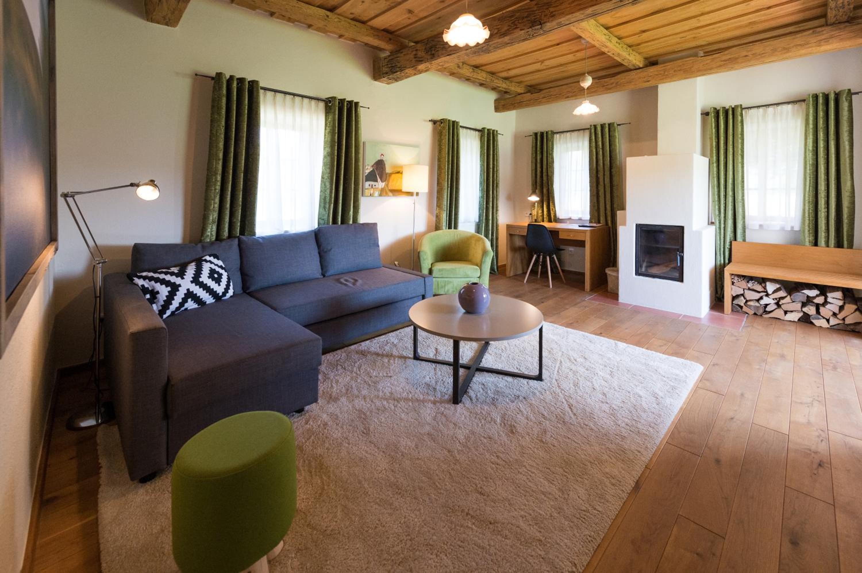 Suite with Garden View photo 1