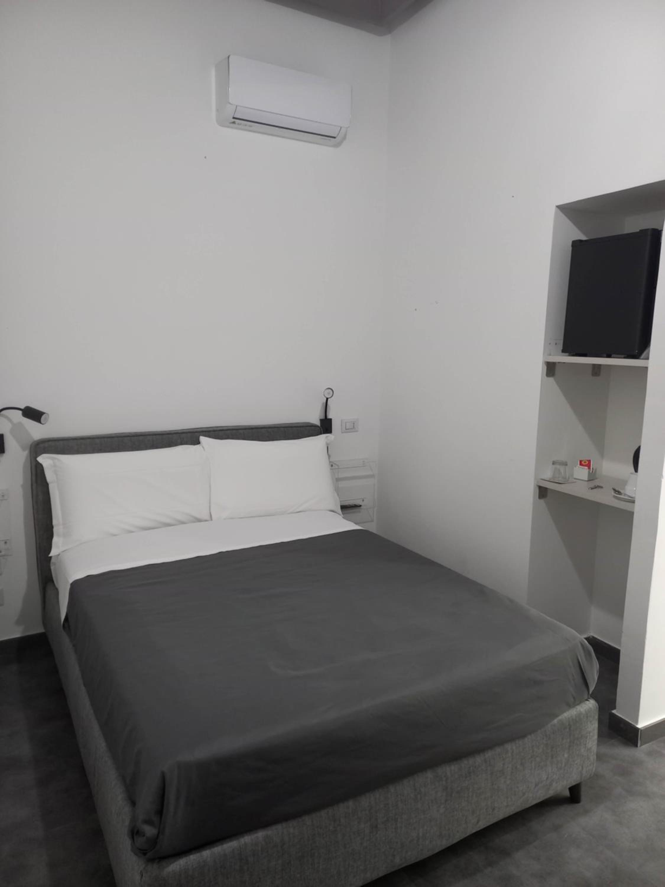 Standard Single Room photo 2