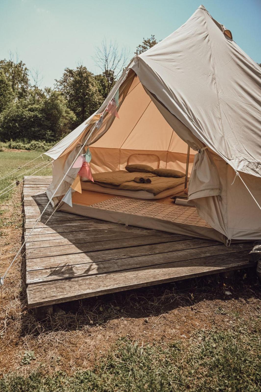 Tent - Photo 3