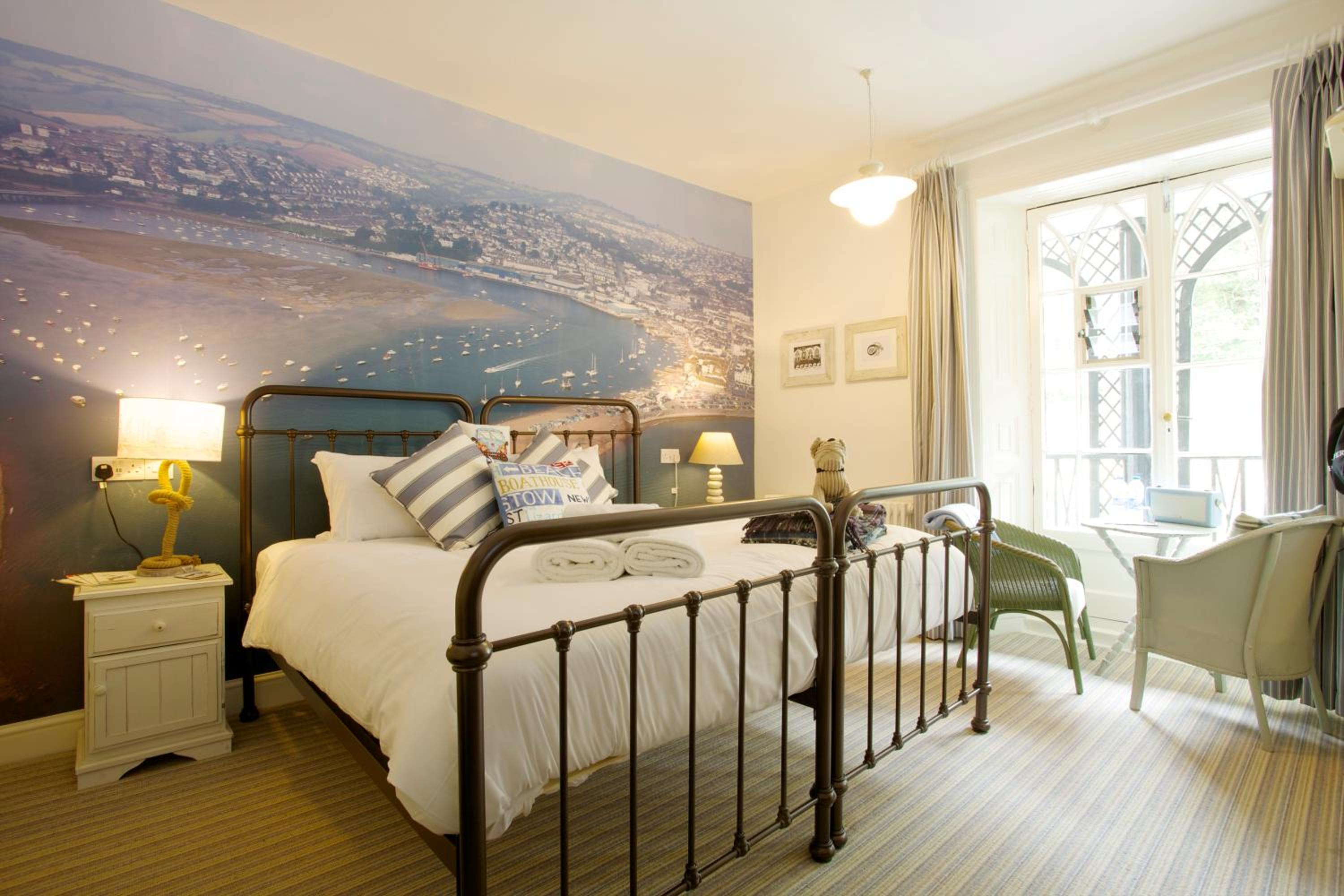 King Room with Balcony
