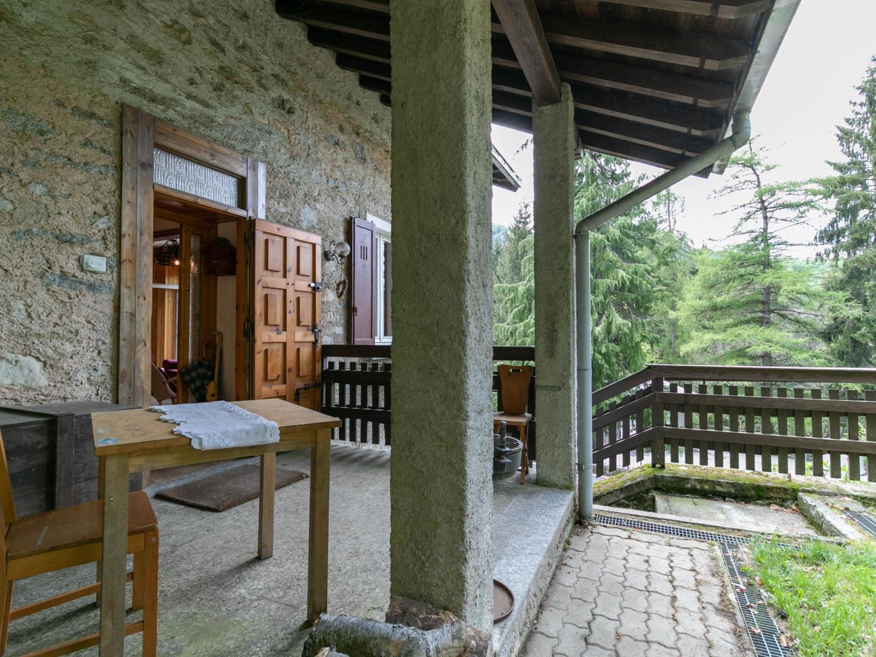 Three-Bedroom Villa photo 2