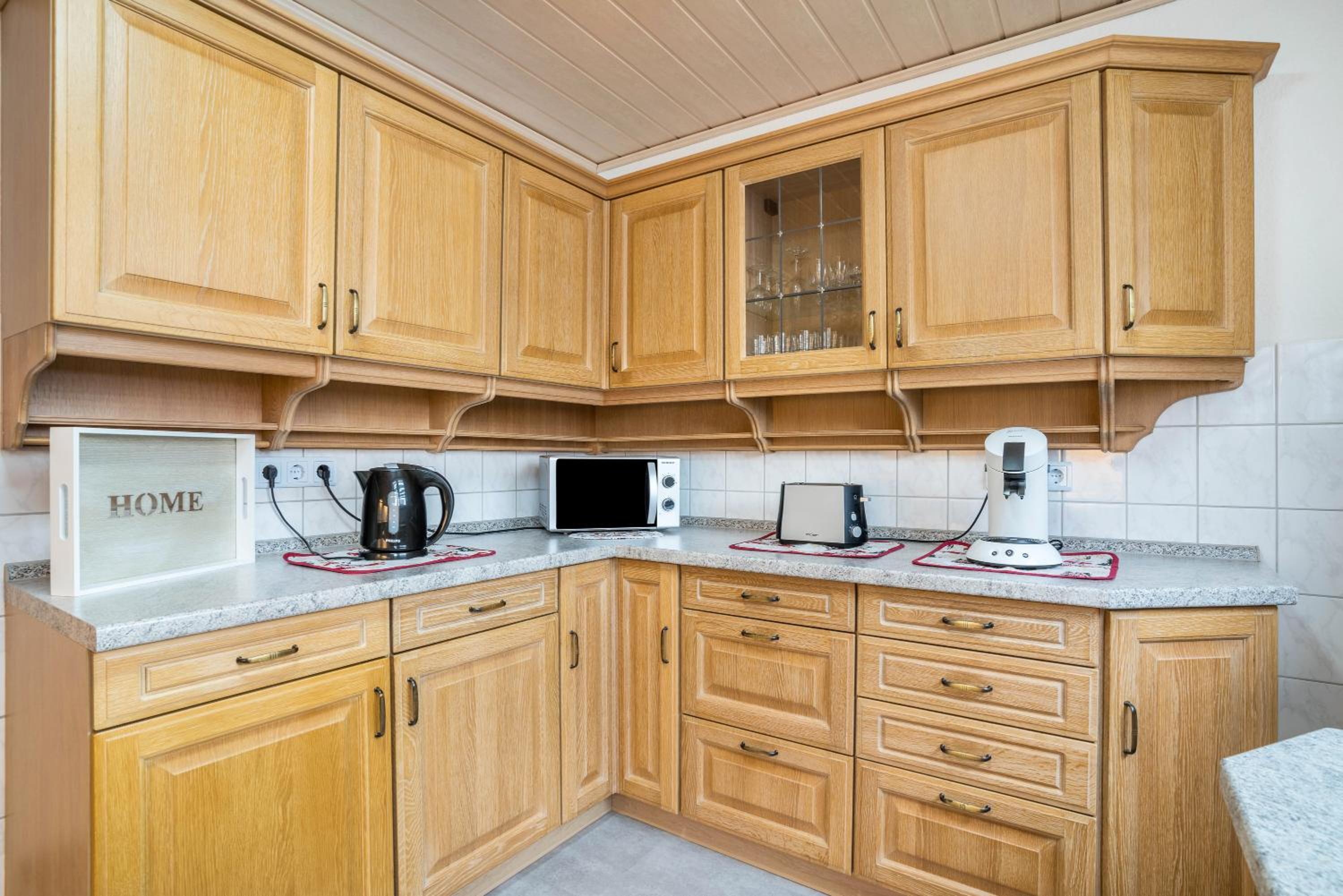 Two-Bedroom Deluxe Apartment with Garden View photo 2