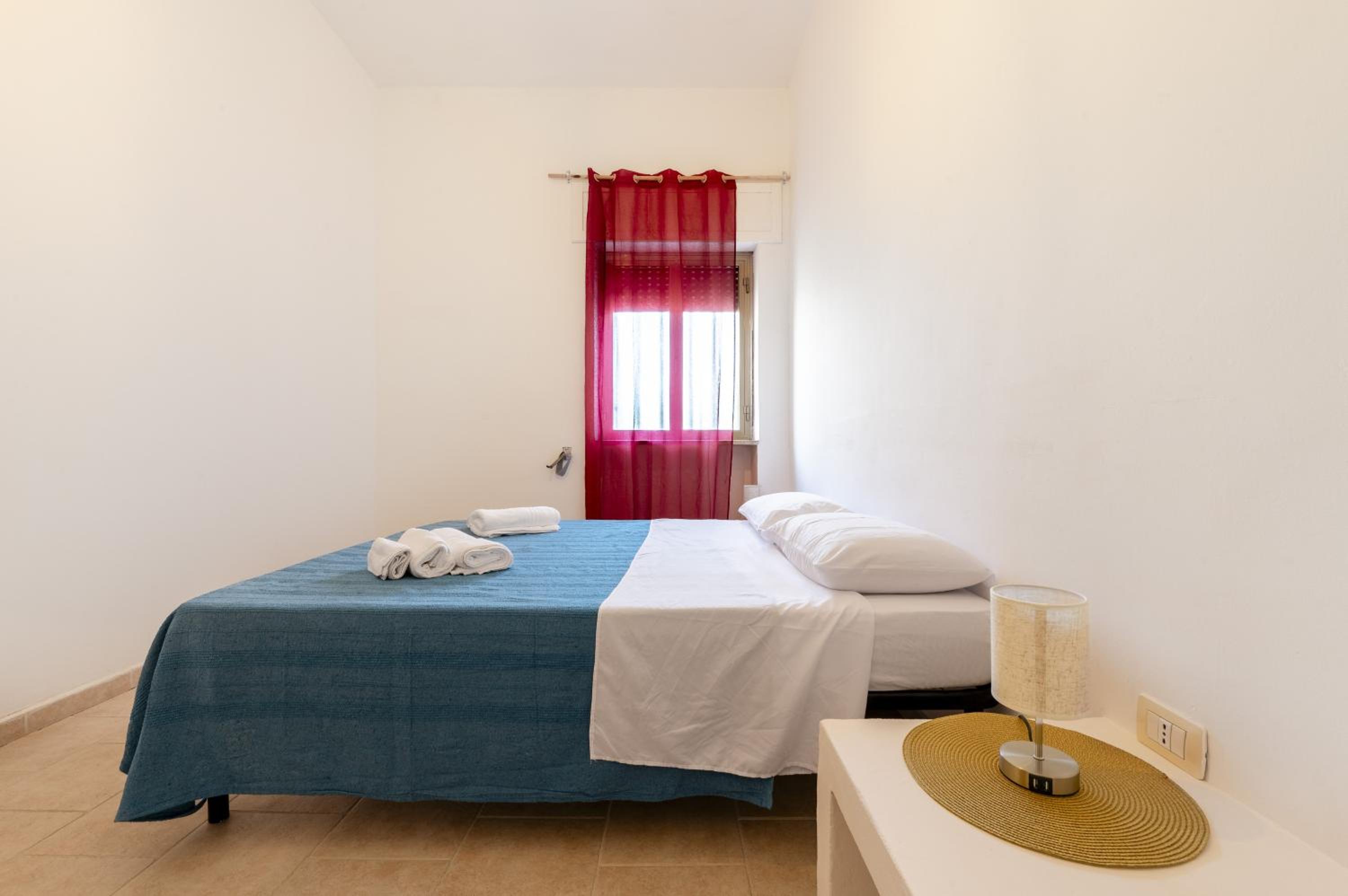 Superior One-Bedroom Apartment