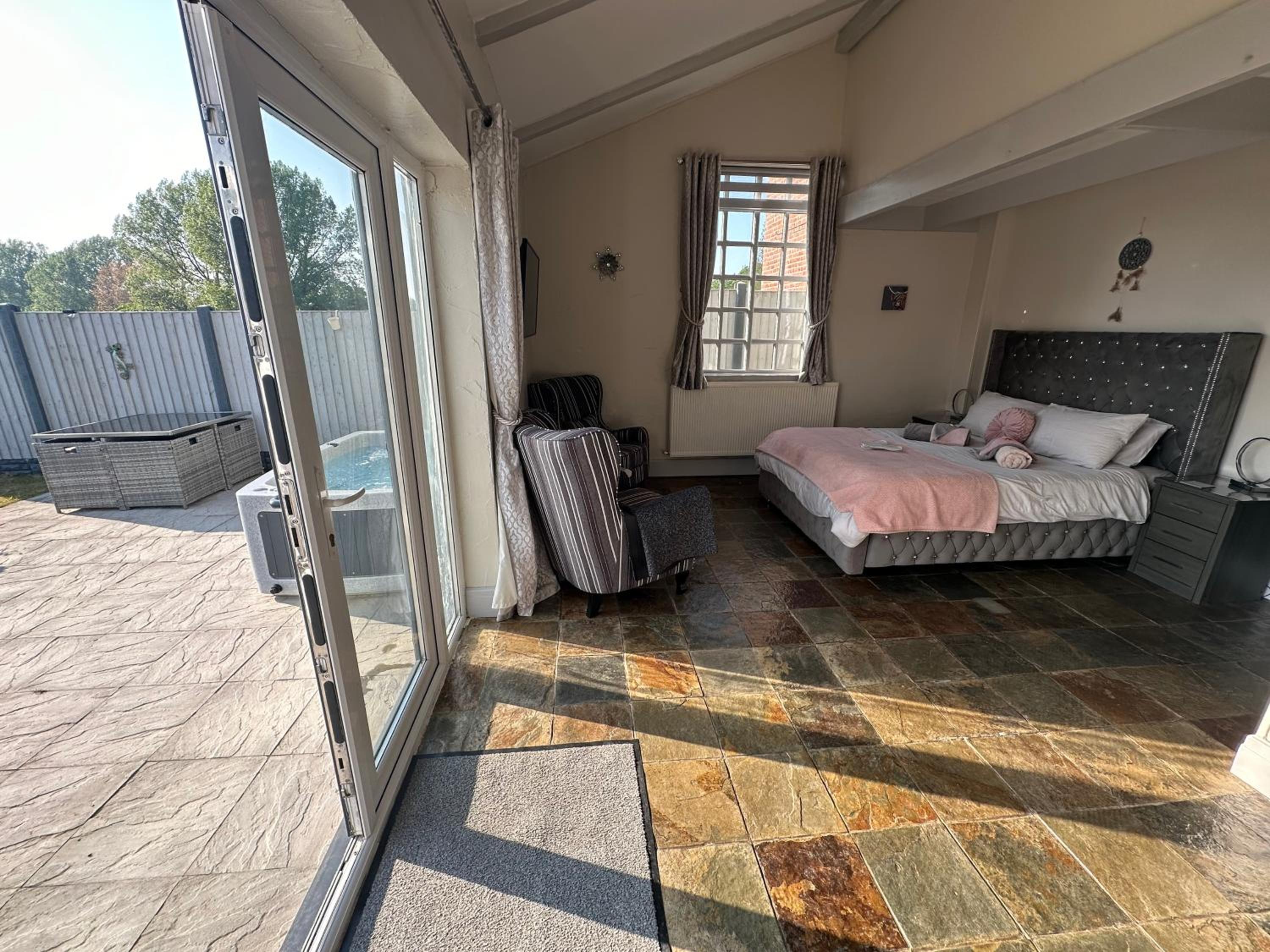 One-Bedroom House