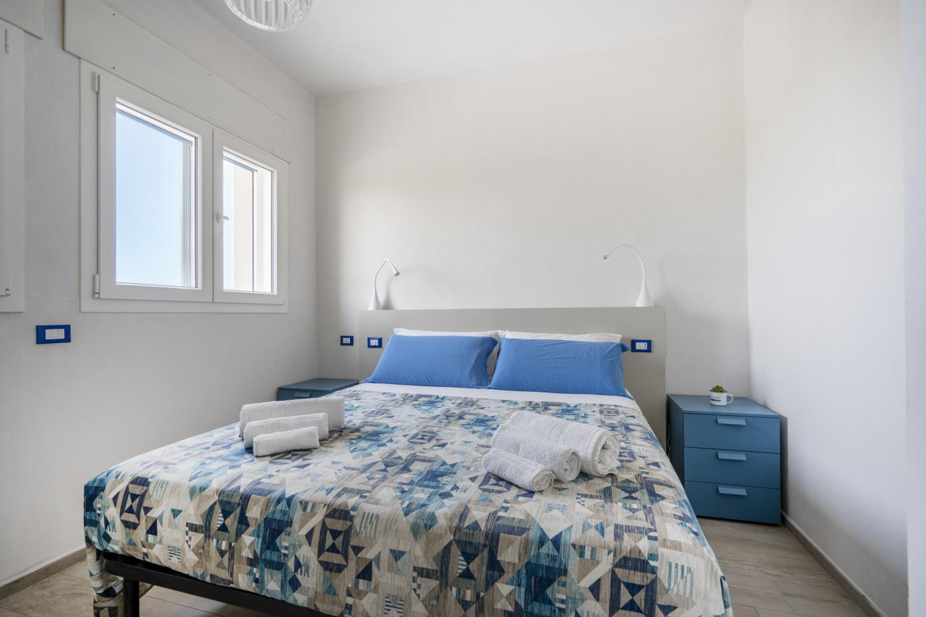 Two-Bedroom Deluxe Apartment with Ocean View photo 1