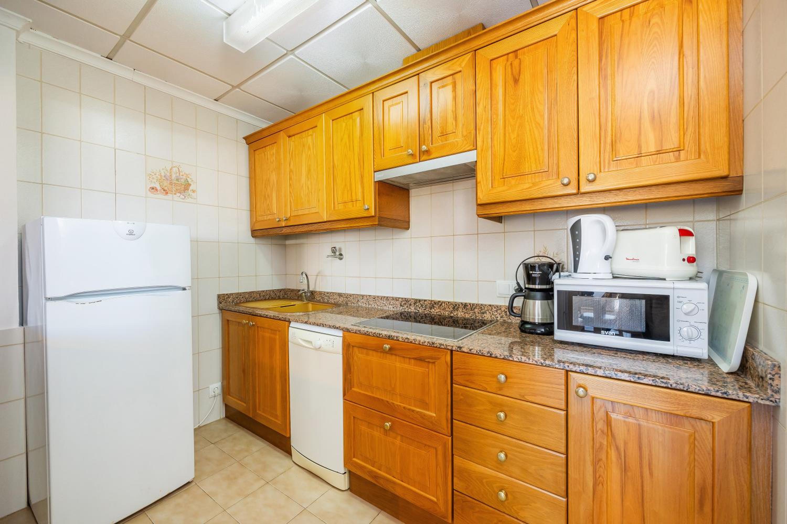 Two-Bedroom Studio Apartment photo 3