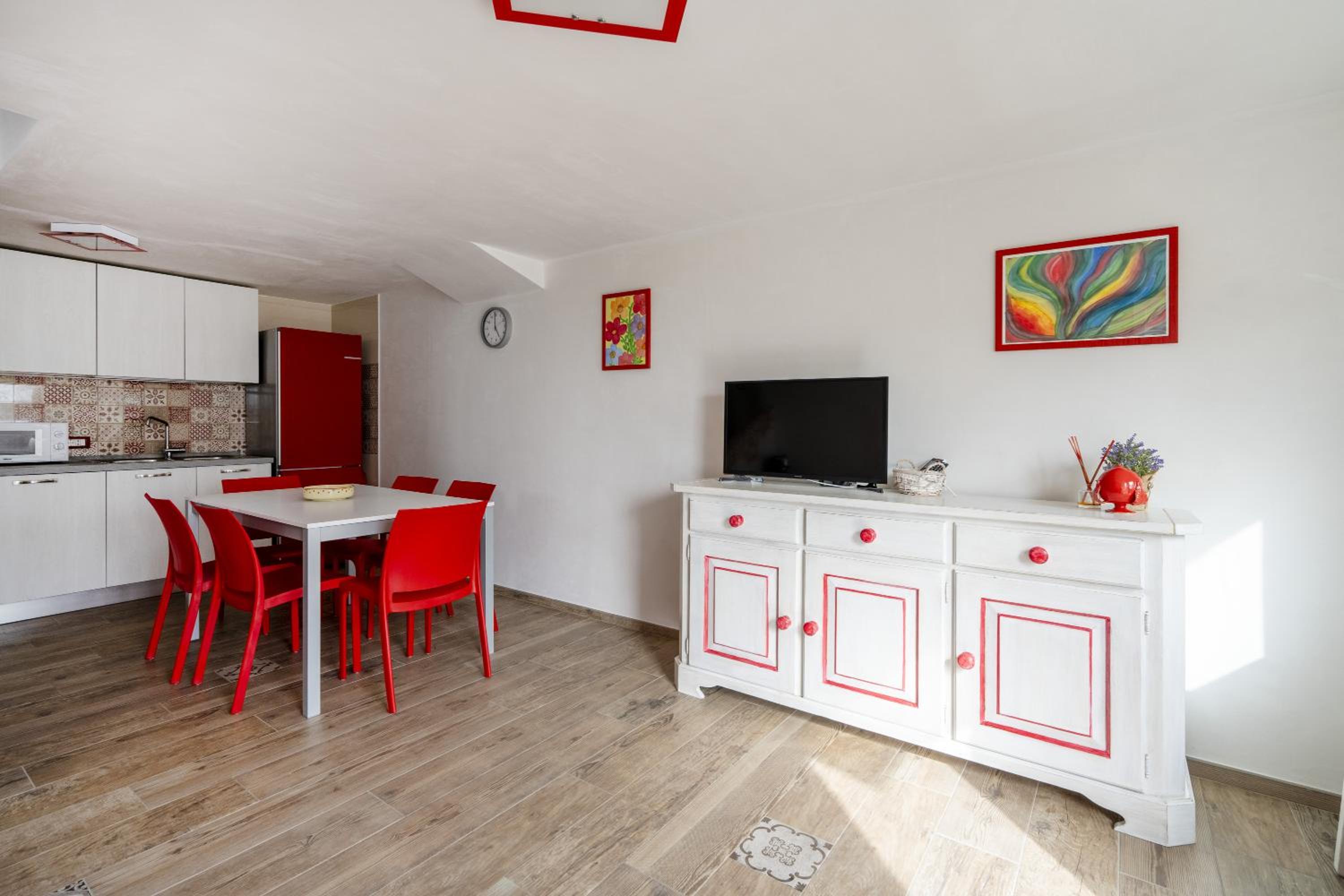 Two-Bedroom Deluxe Apartment with Ocean View photo 3
