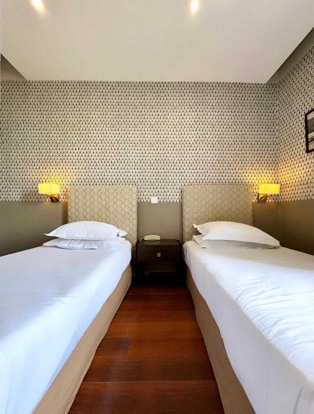Twin Room with Sea View photo 1