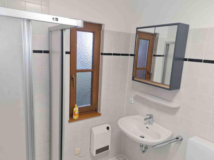 Three-Bedroom House photo 3