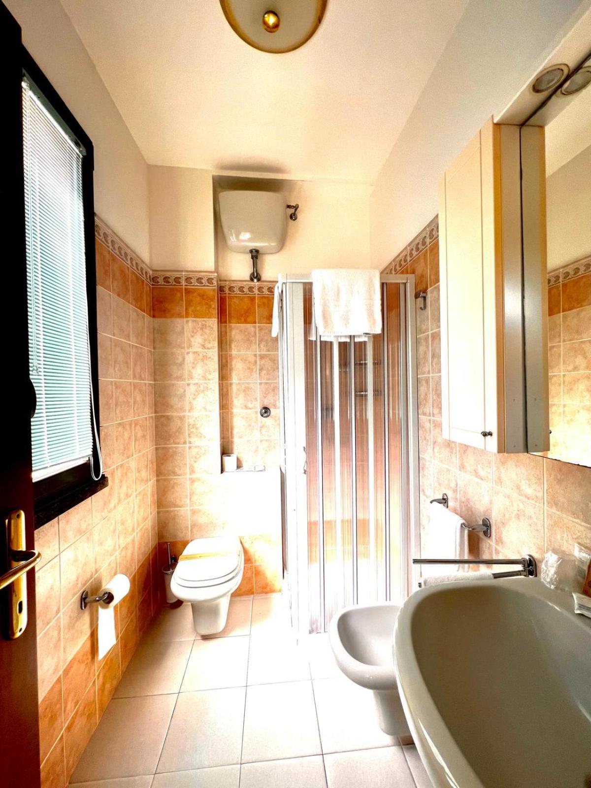 Quadruple Room - Photo 5
