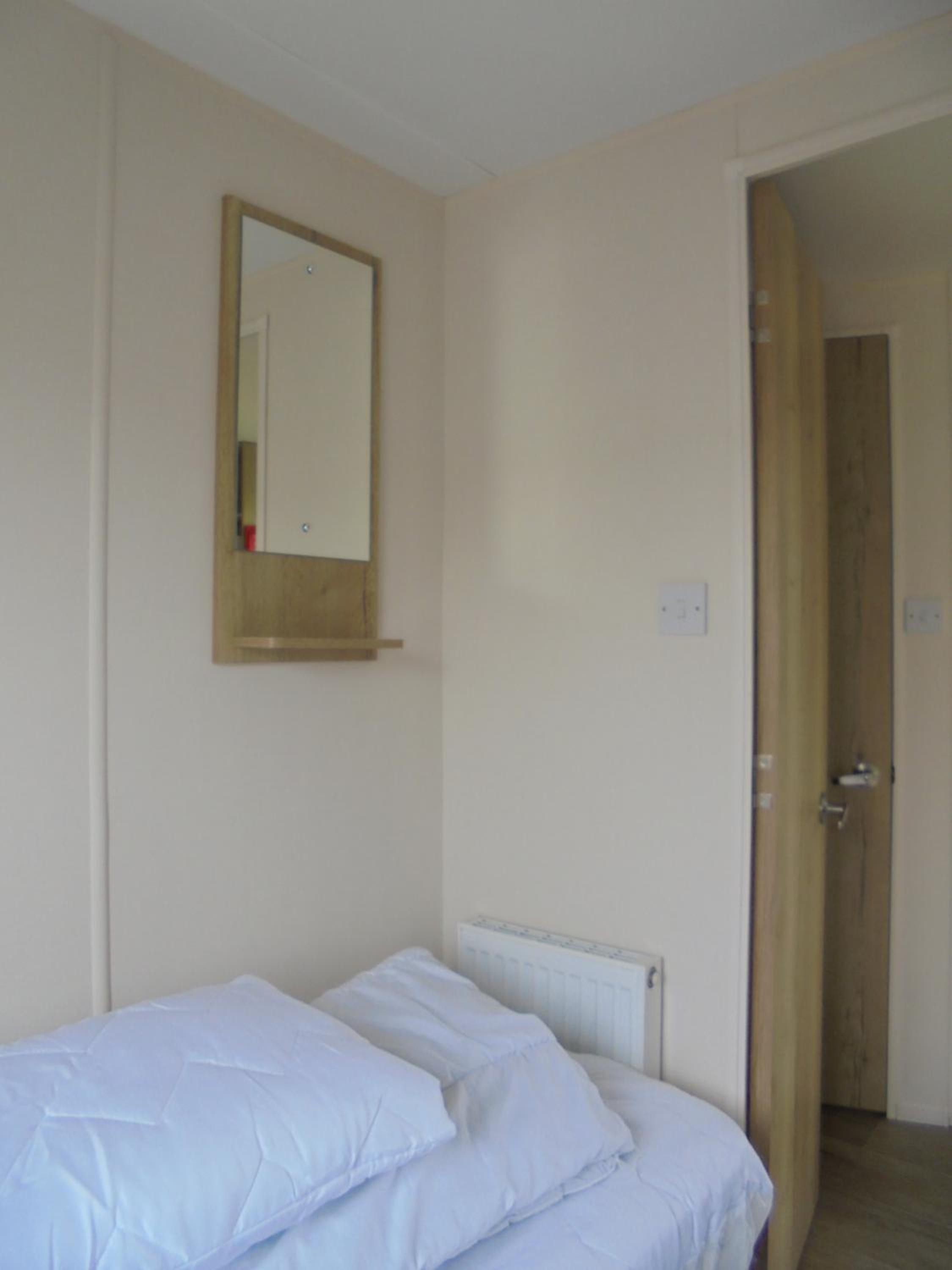Three-Bedroom House photo 3