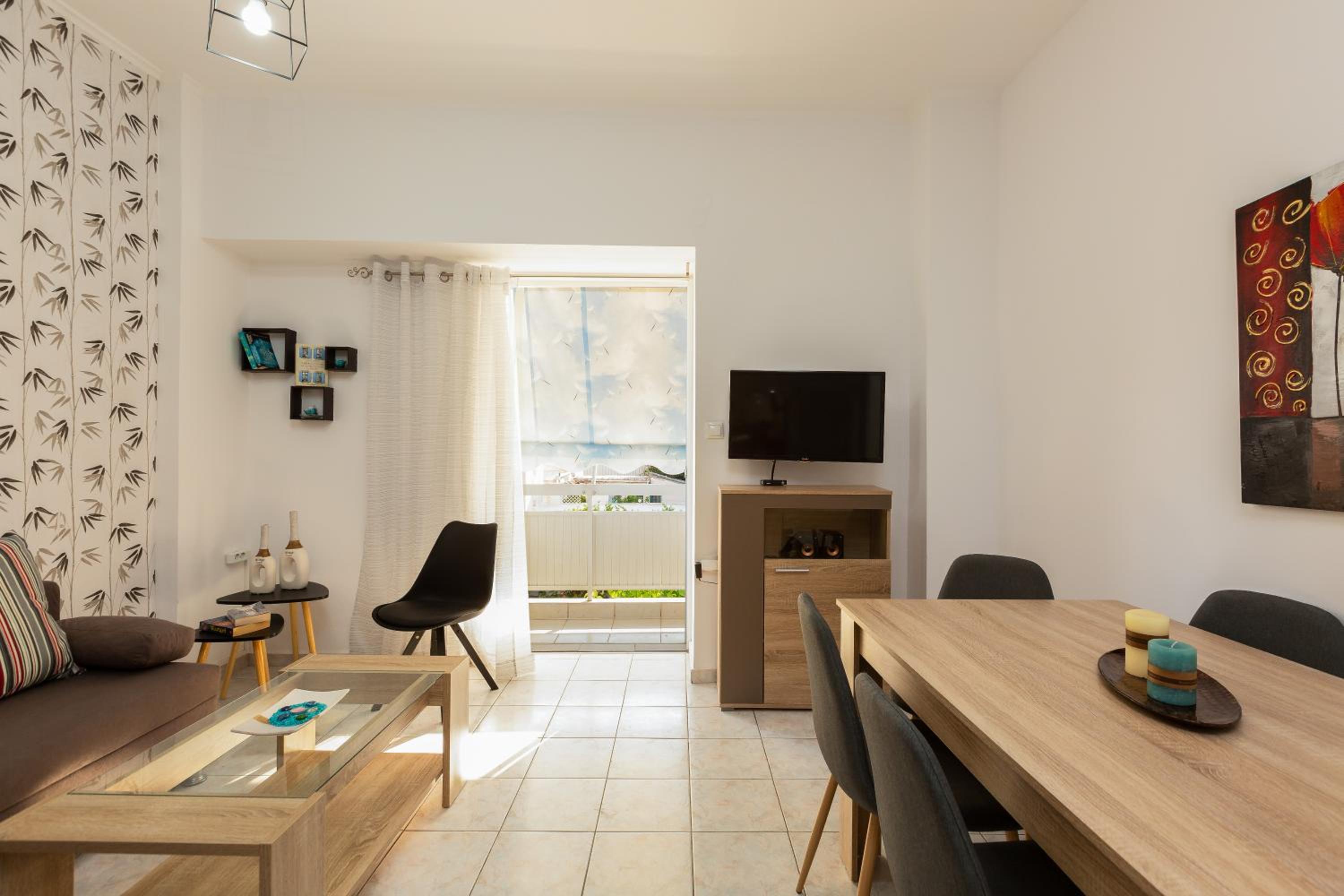 Three-Bedroom Apartment photo 3