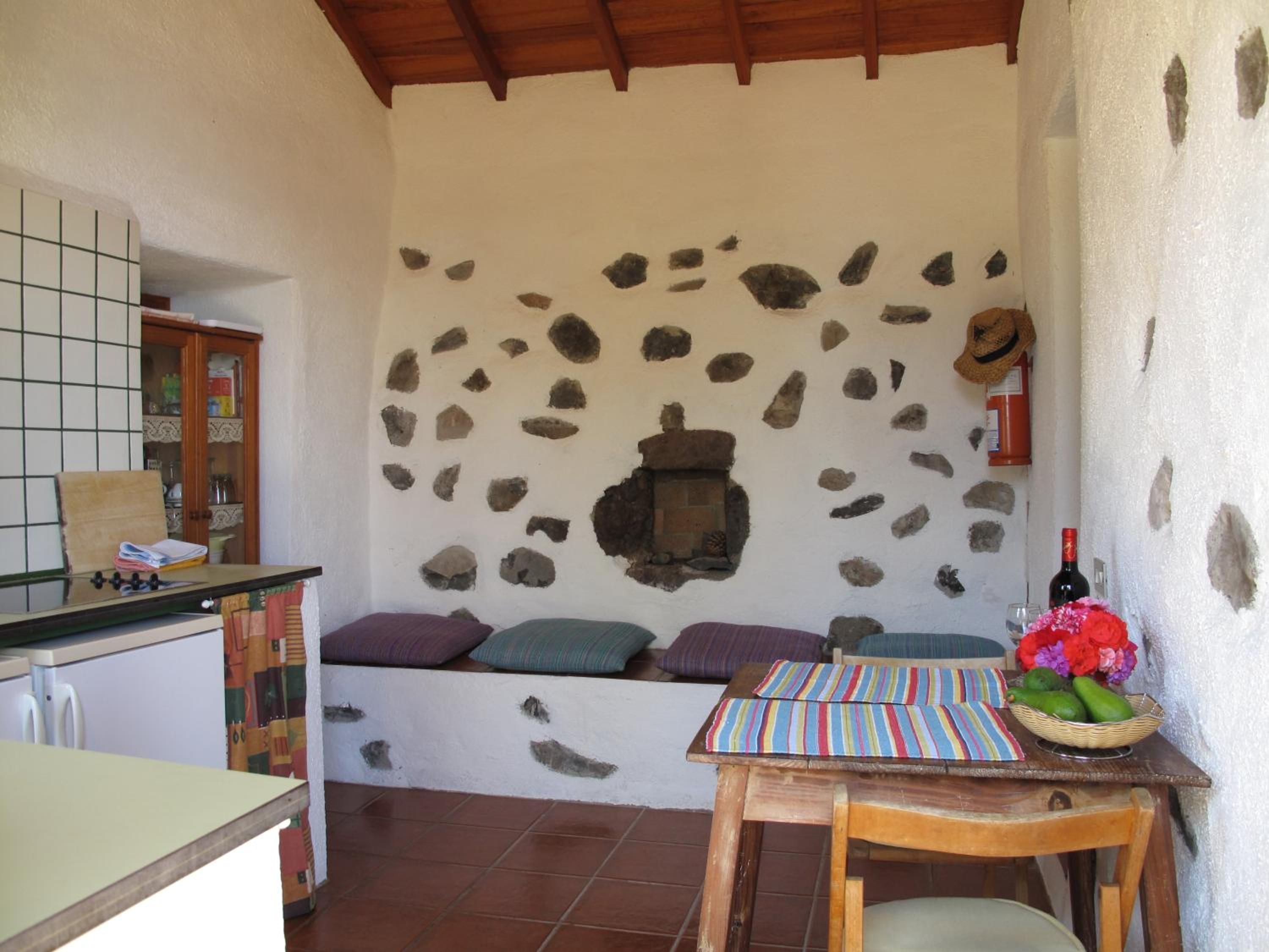 One-Bedroom House photo 2