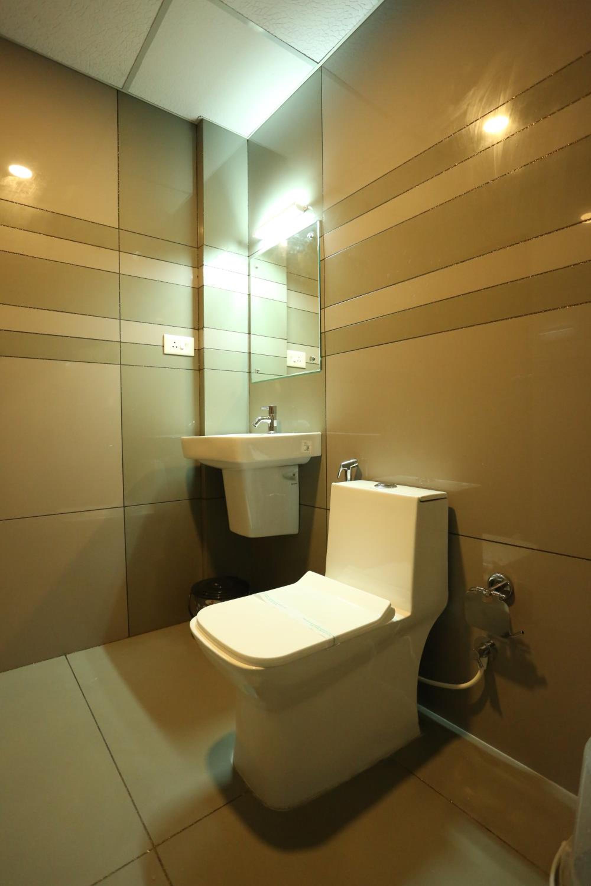 Double Room with Balcony photo 2