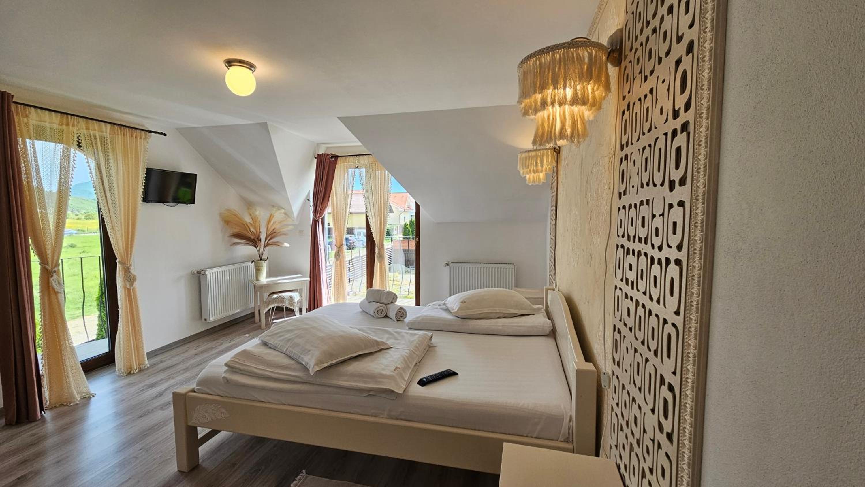 Triple Room with Private Bathroom photo 1