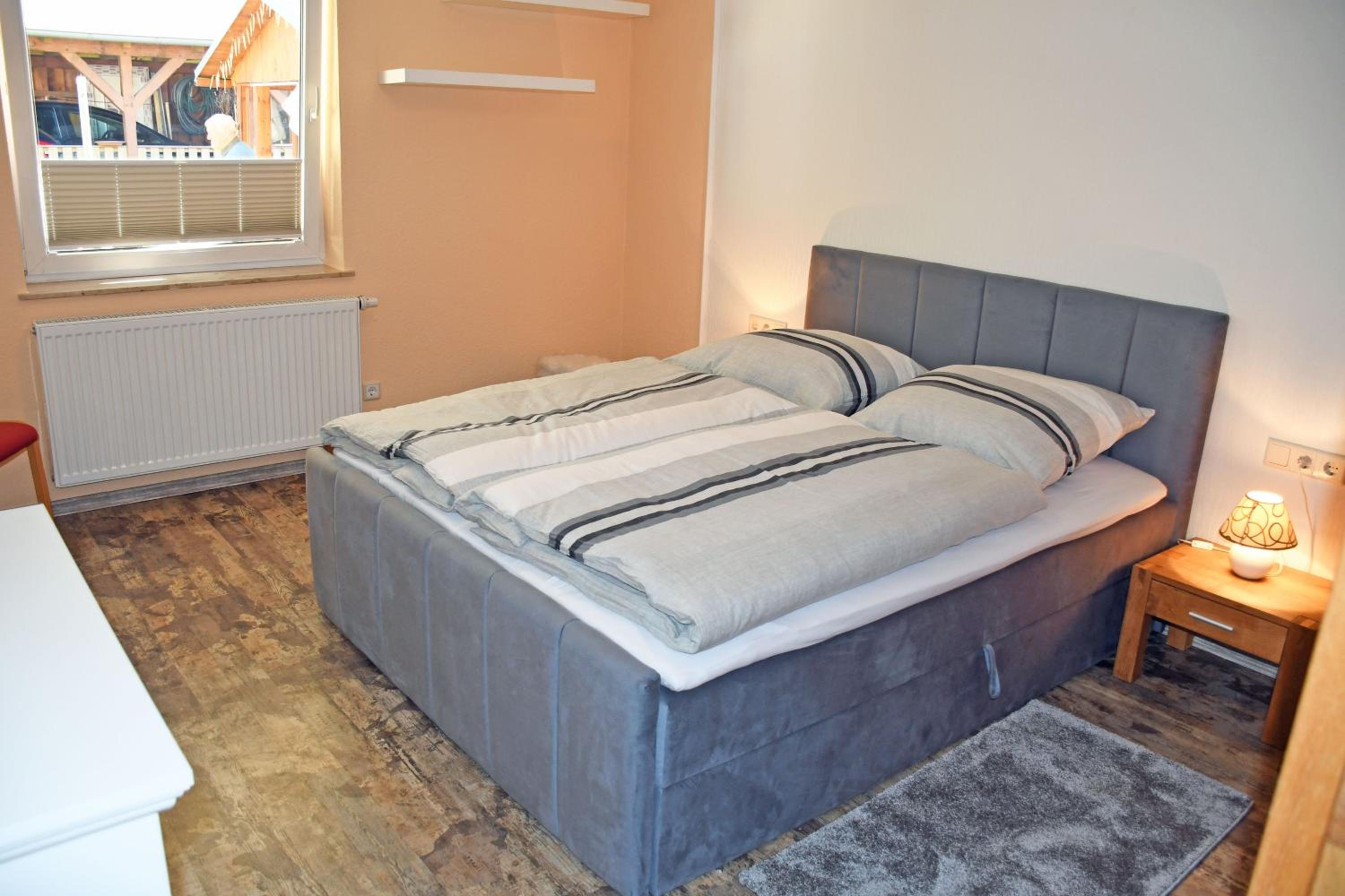 One-Bedroom Apartment with Terrace photo 1